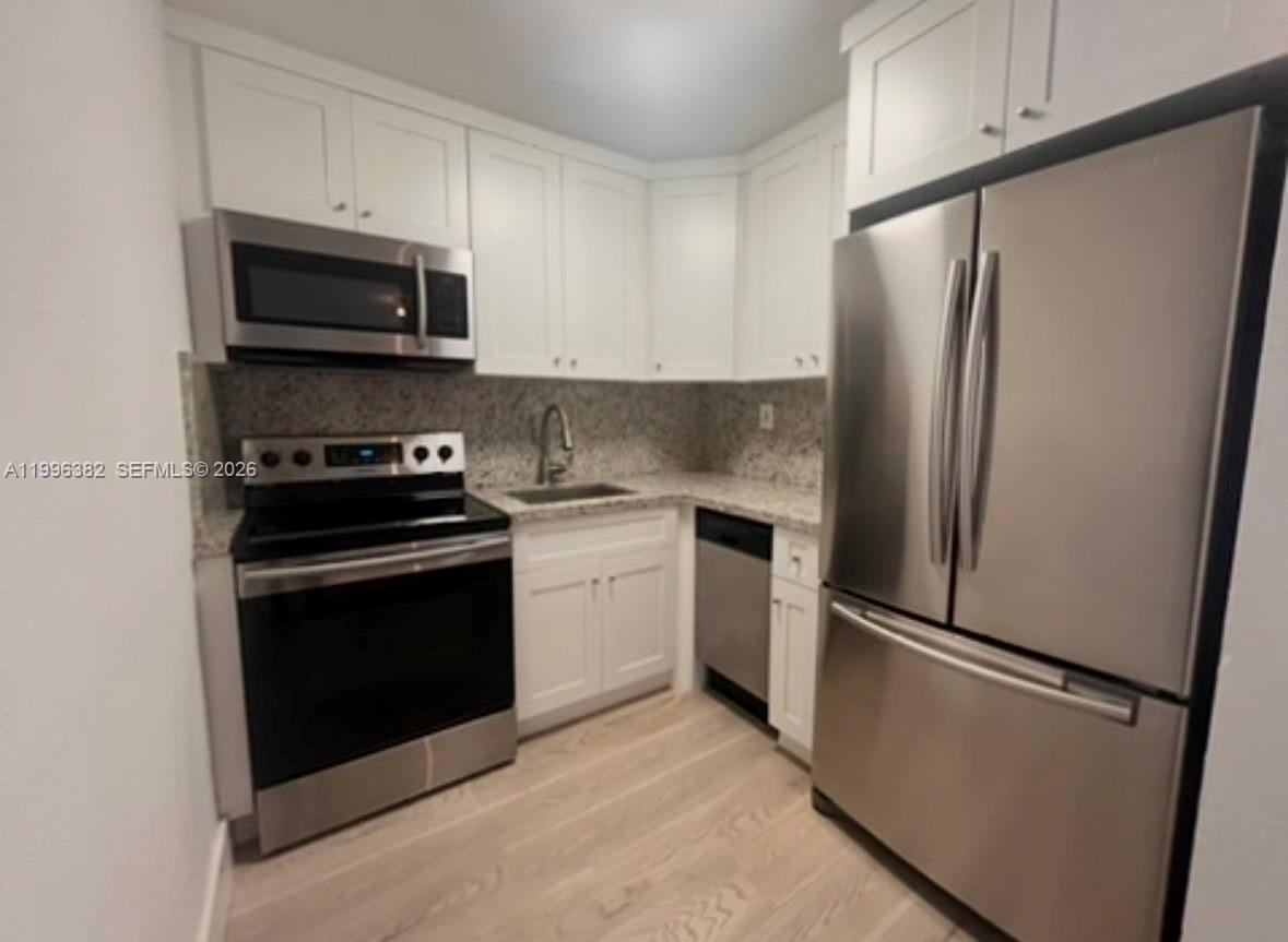 VILLA NAVARRA CONDO - Residential Lease