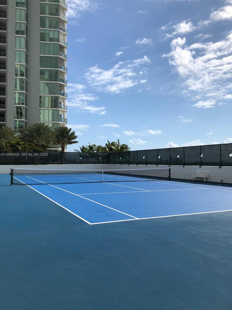 BISCAYNE BEACH CONDO - Residential