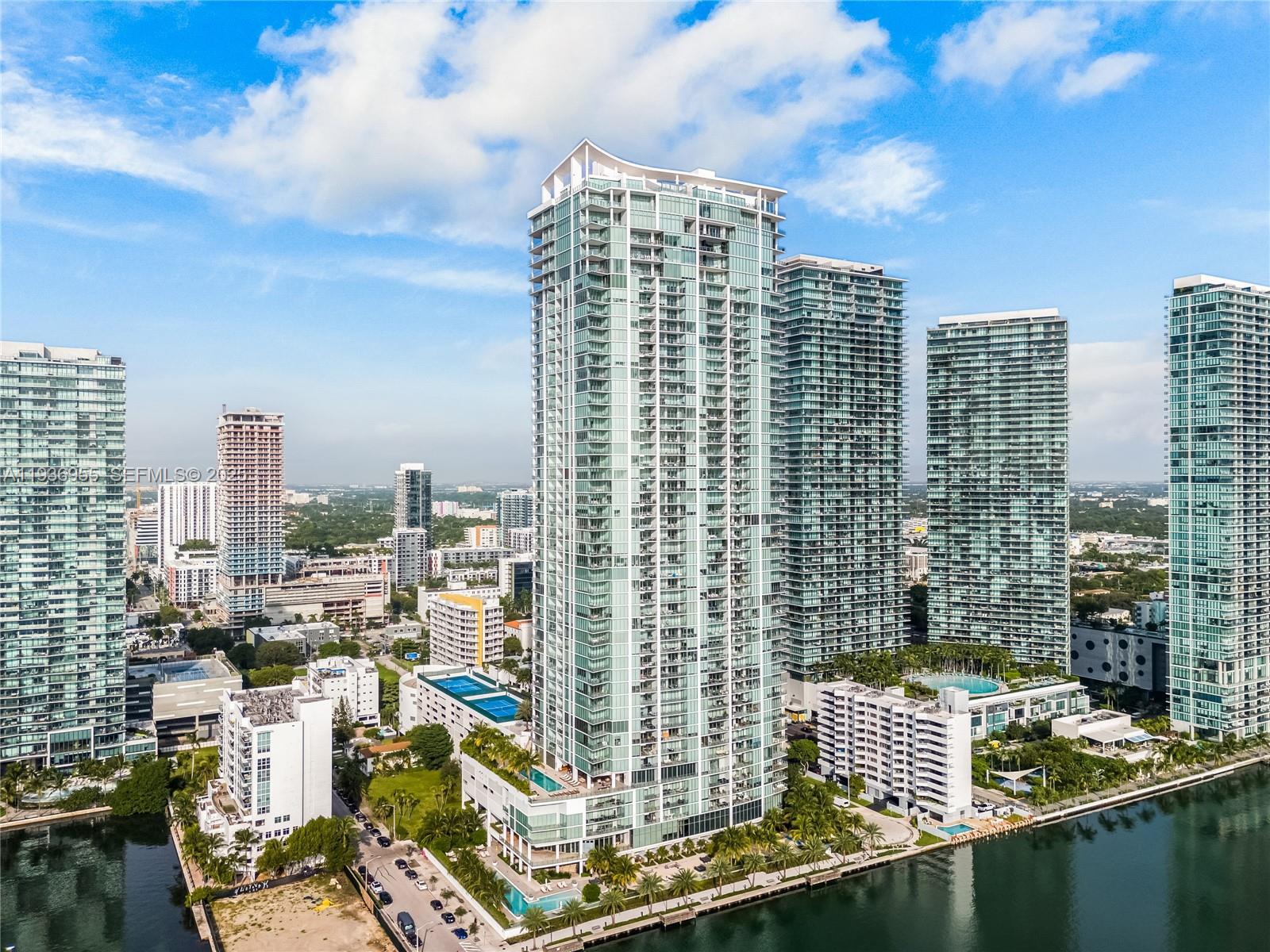 BISCAYNE BEACH CONDO - Residential