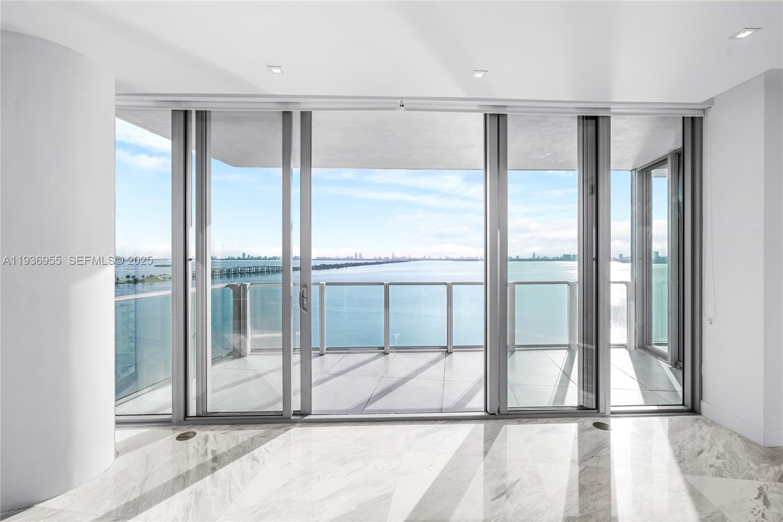 BISCAYNE BEACH CONDO - Residential