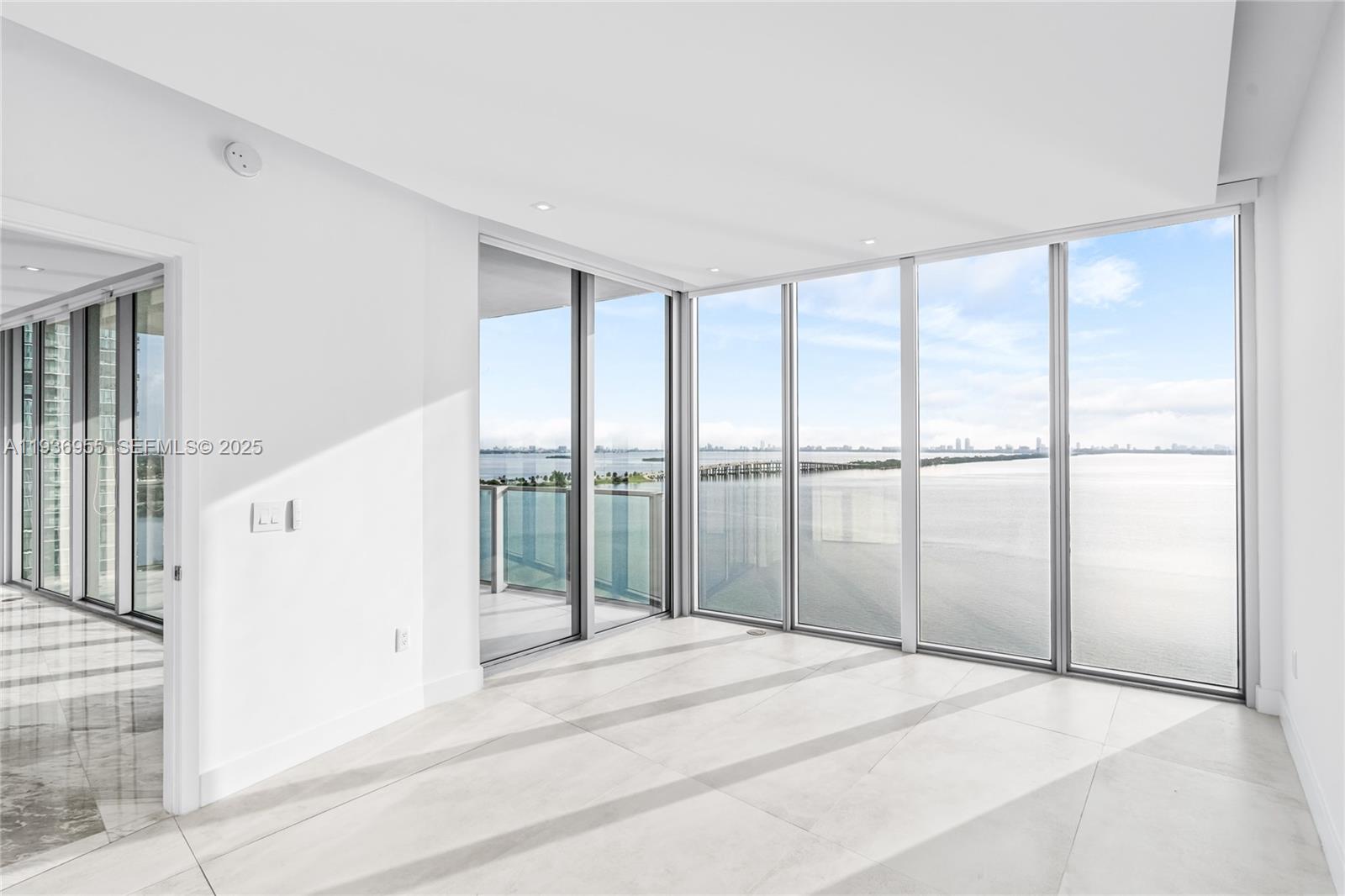 BISCAYNE BEACH CONDO - Residential