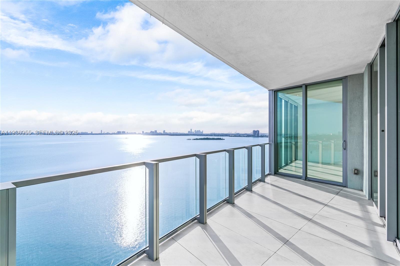 BISCAYNE BEACH CONDO - Residential