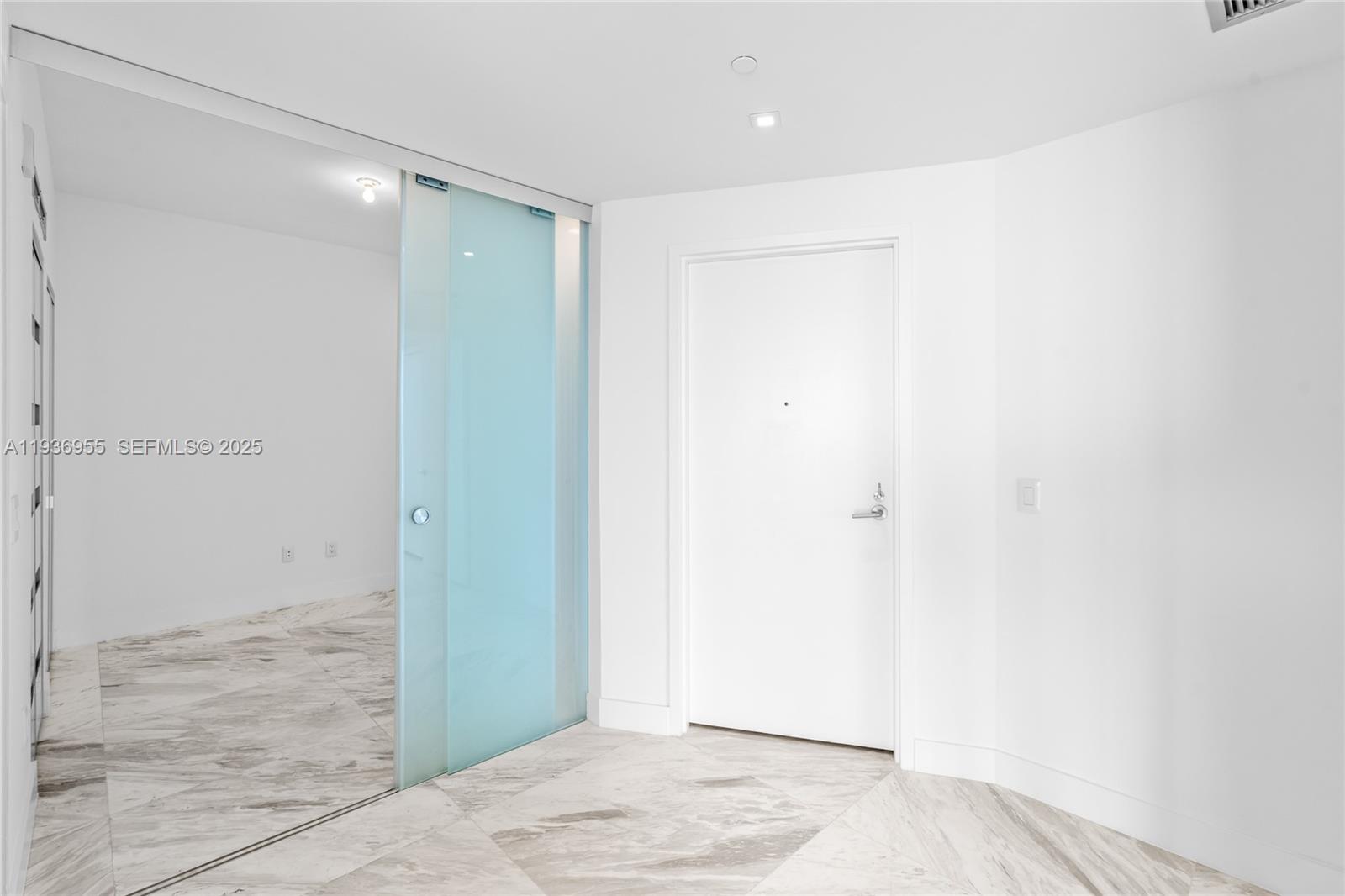 BISCAYNE BEACH CONDO - Residential