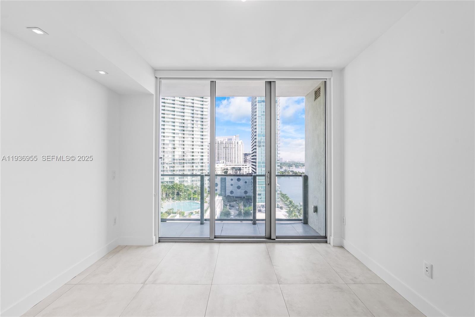 BISCAYNE BEACH CONDO - Residential