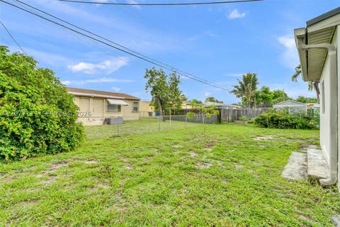 Tiny photo for 2651 Fletcher Ct, Hollywood, FL 33020 (MLS # A12077113)