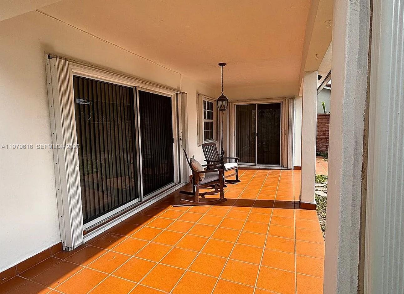 BIRD LAKES SOUTH SEC 3 - Residential