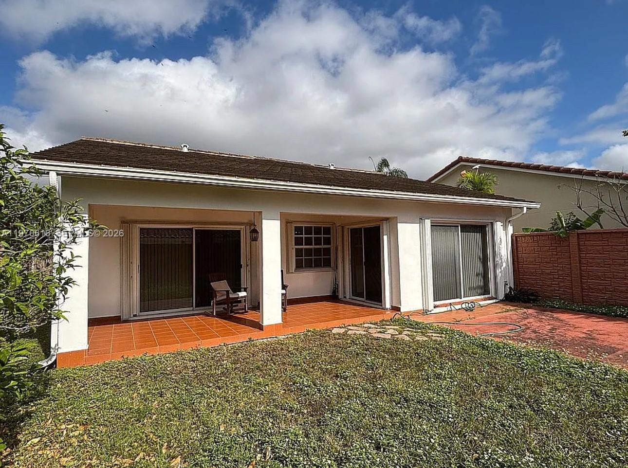 BIRD LAKES SOUTH SEC 3 - Residential