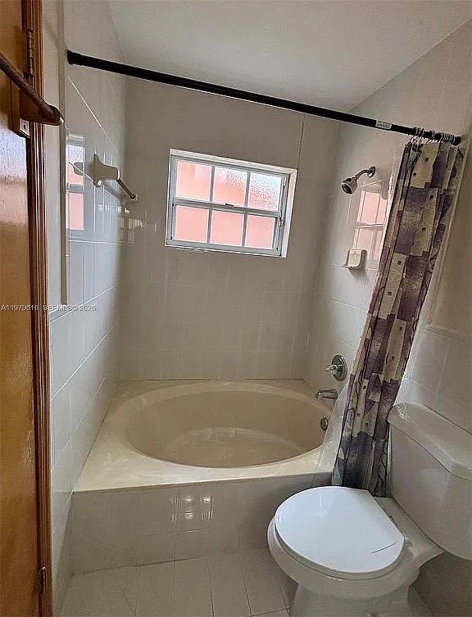 BIRD LAKES SOUTH SEC 3 - Residential