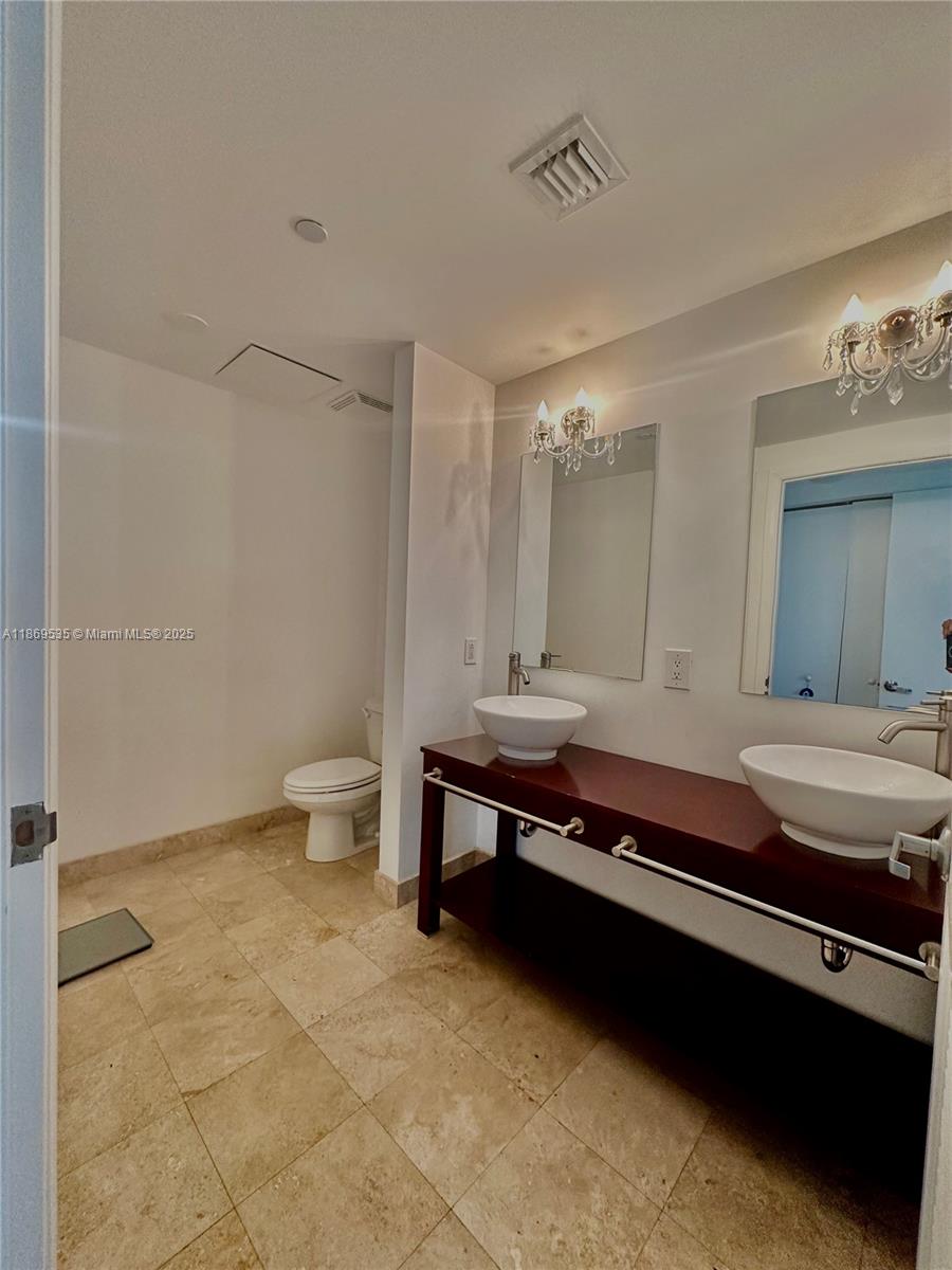 WIND CONDO - Residential Lease