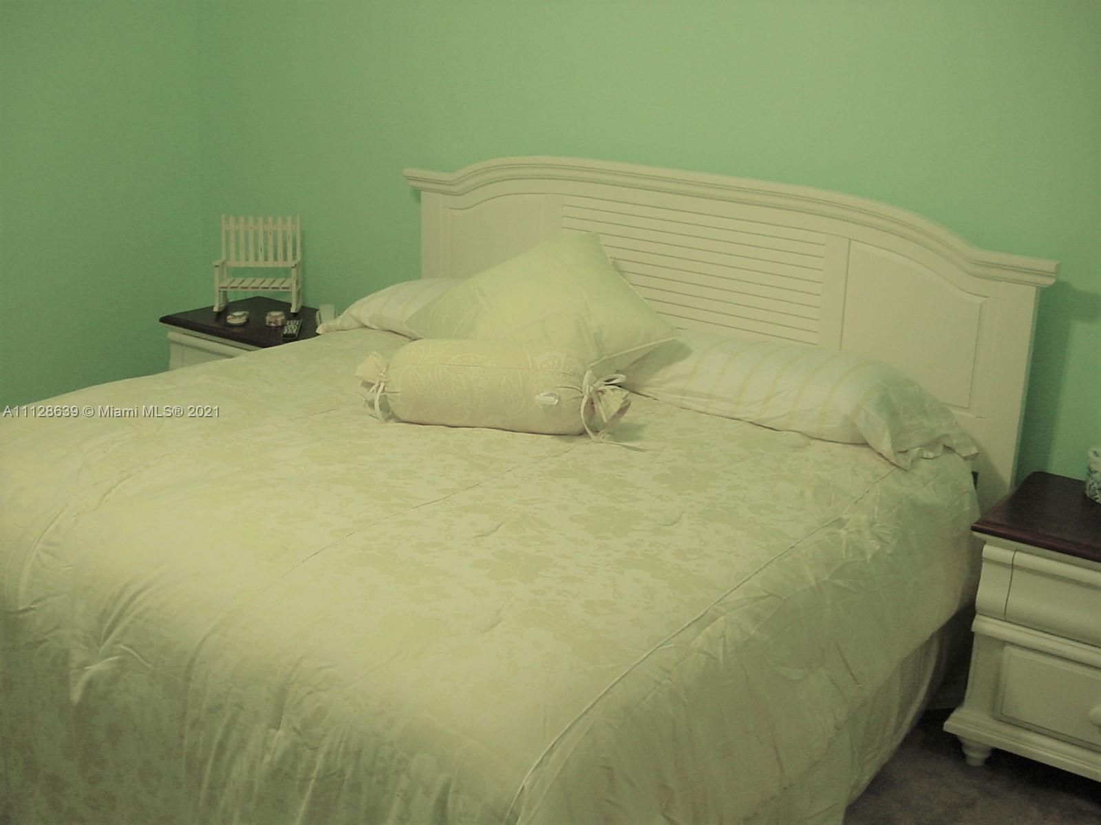 MARINER BAY - Residential