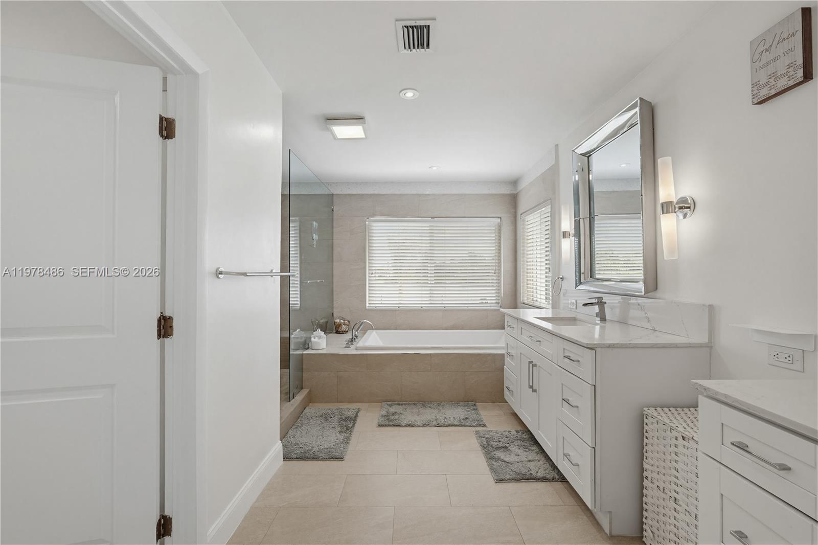 OAKLAND ACRES - Residential