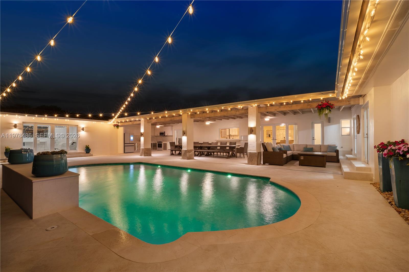 OAKLAND ACRES - Residential