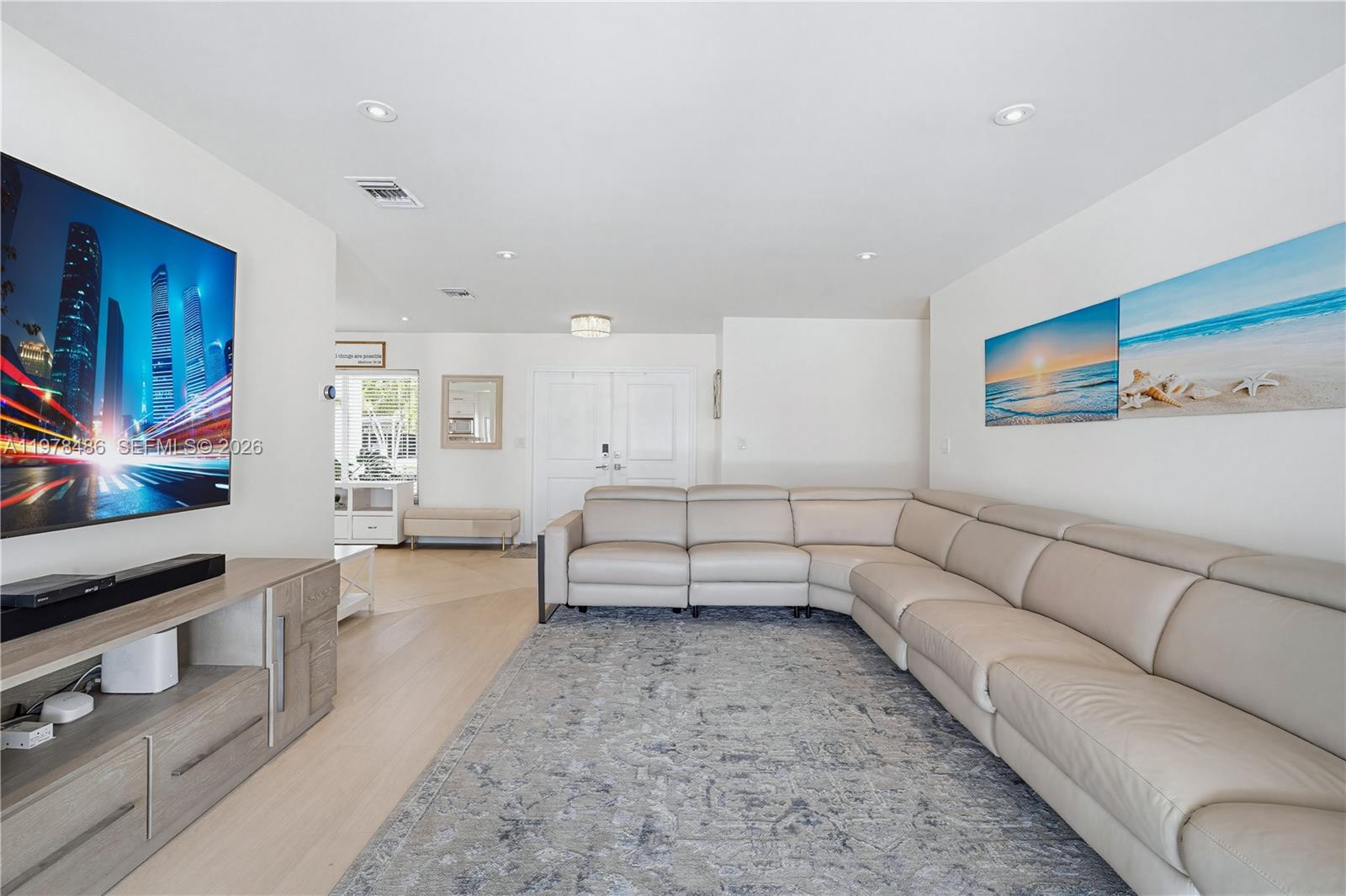 OAKLAND ACRES - Residential