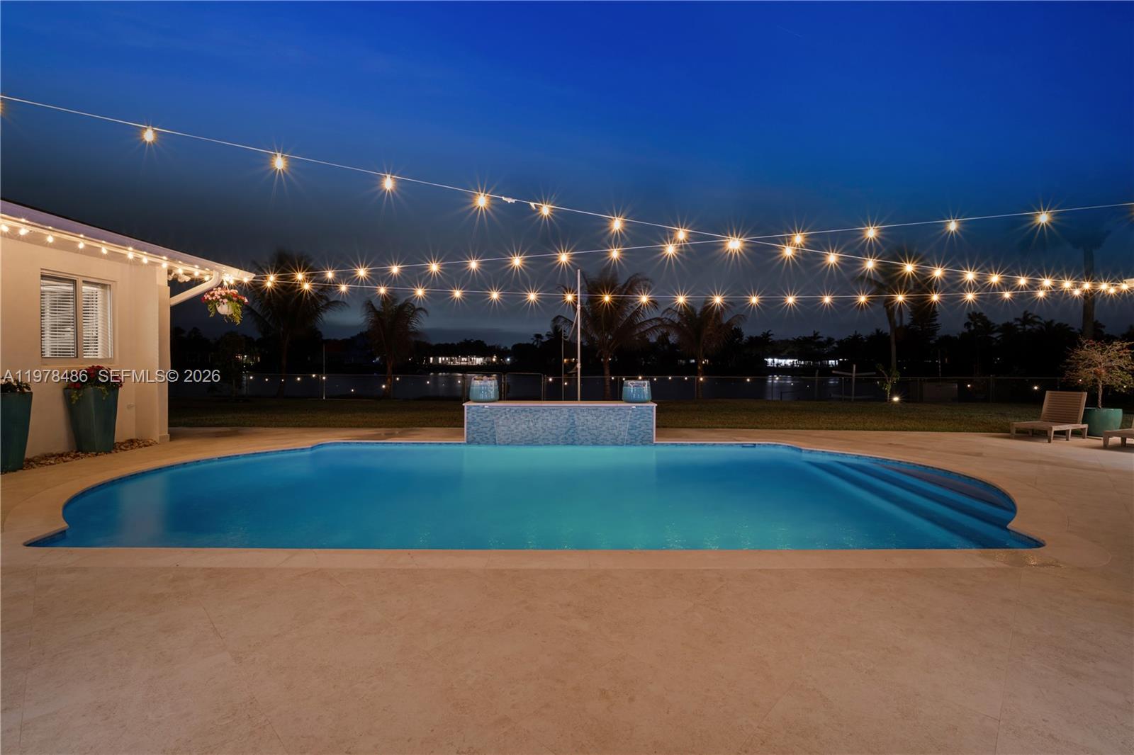 OAKLAND ACRES - Residential