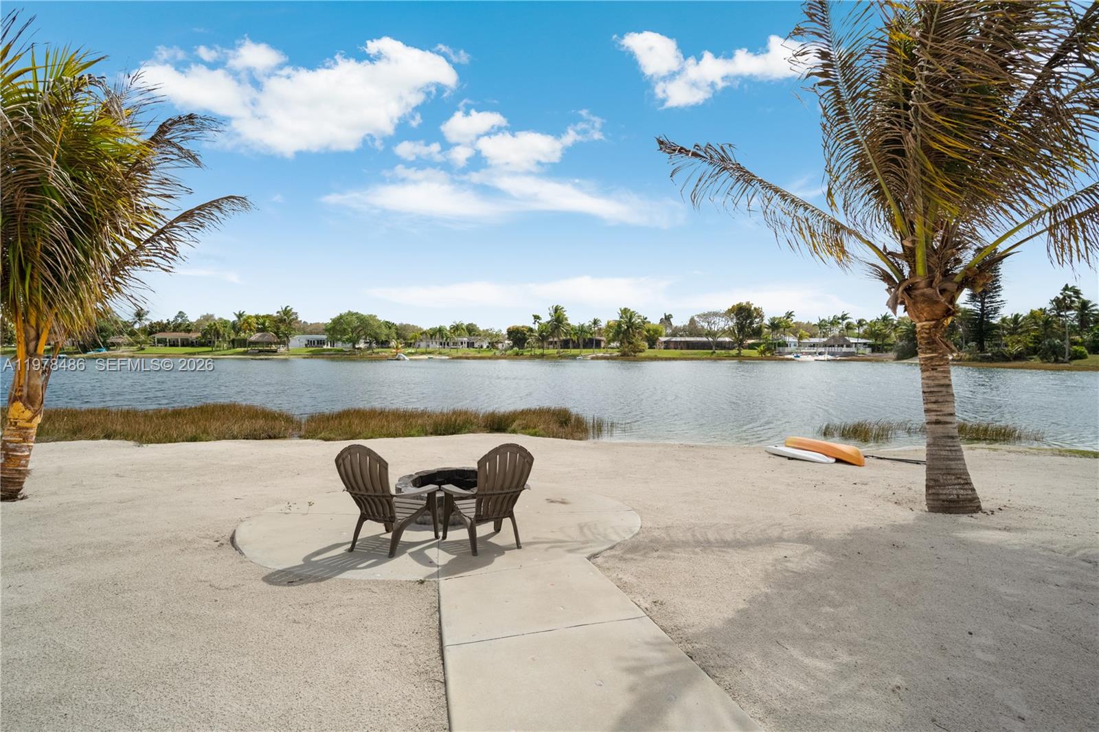 OAKLAND ACRES - Residential