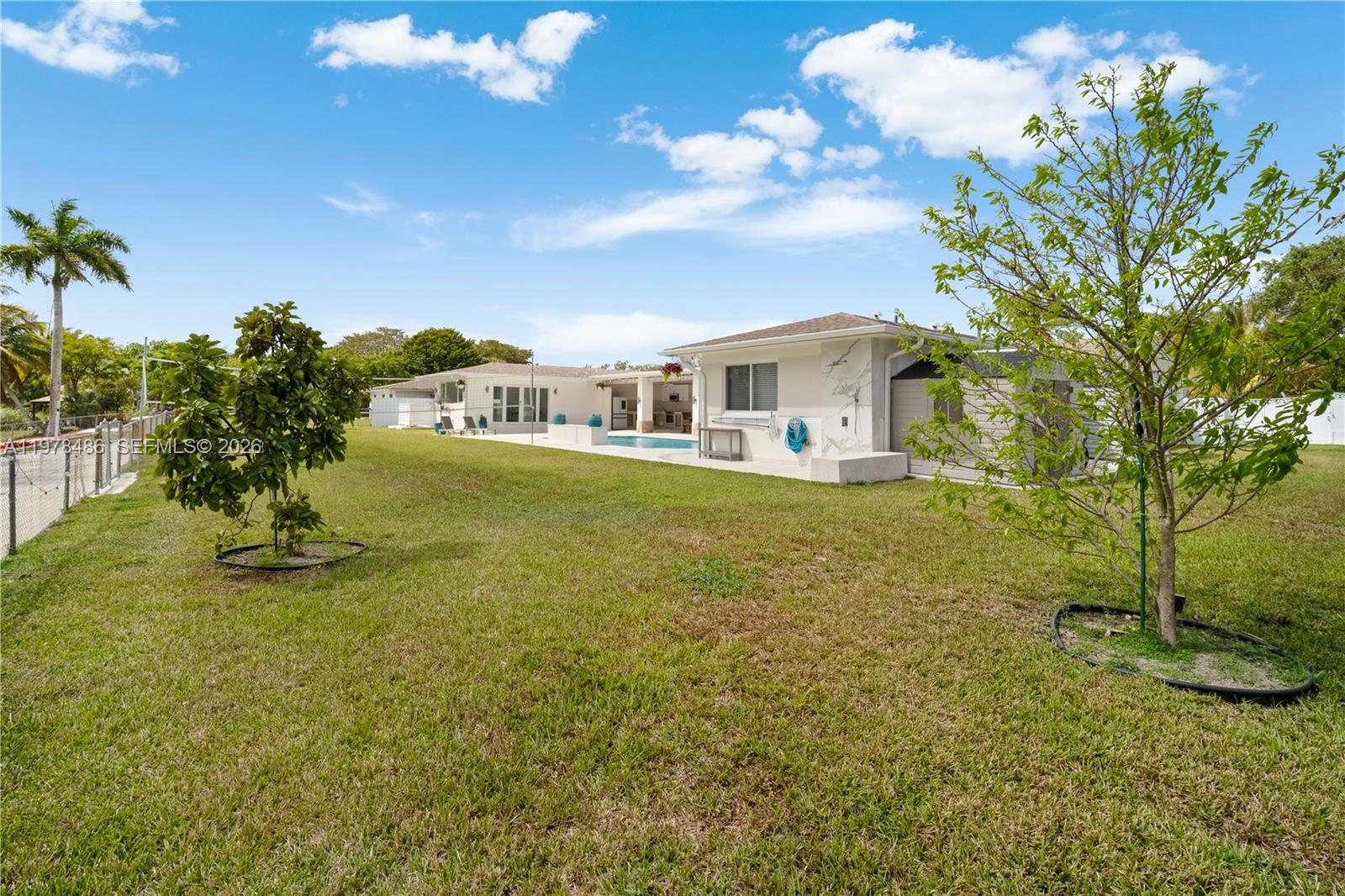 OAKLAND ACRES - Residential