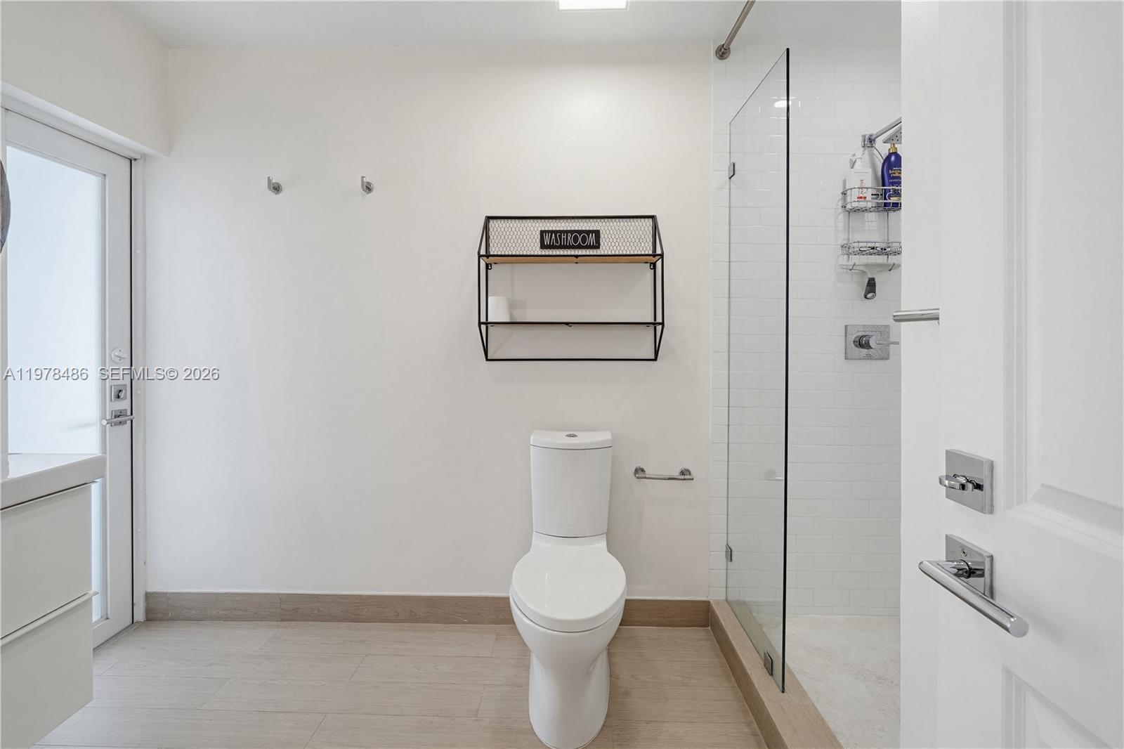 OAKLAND ACRES - Residential