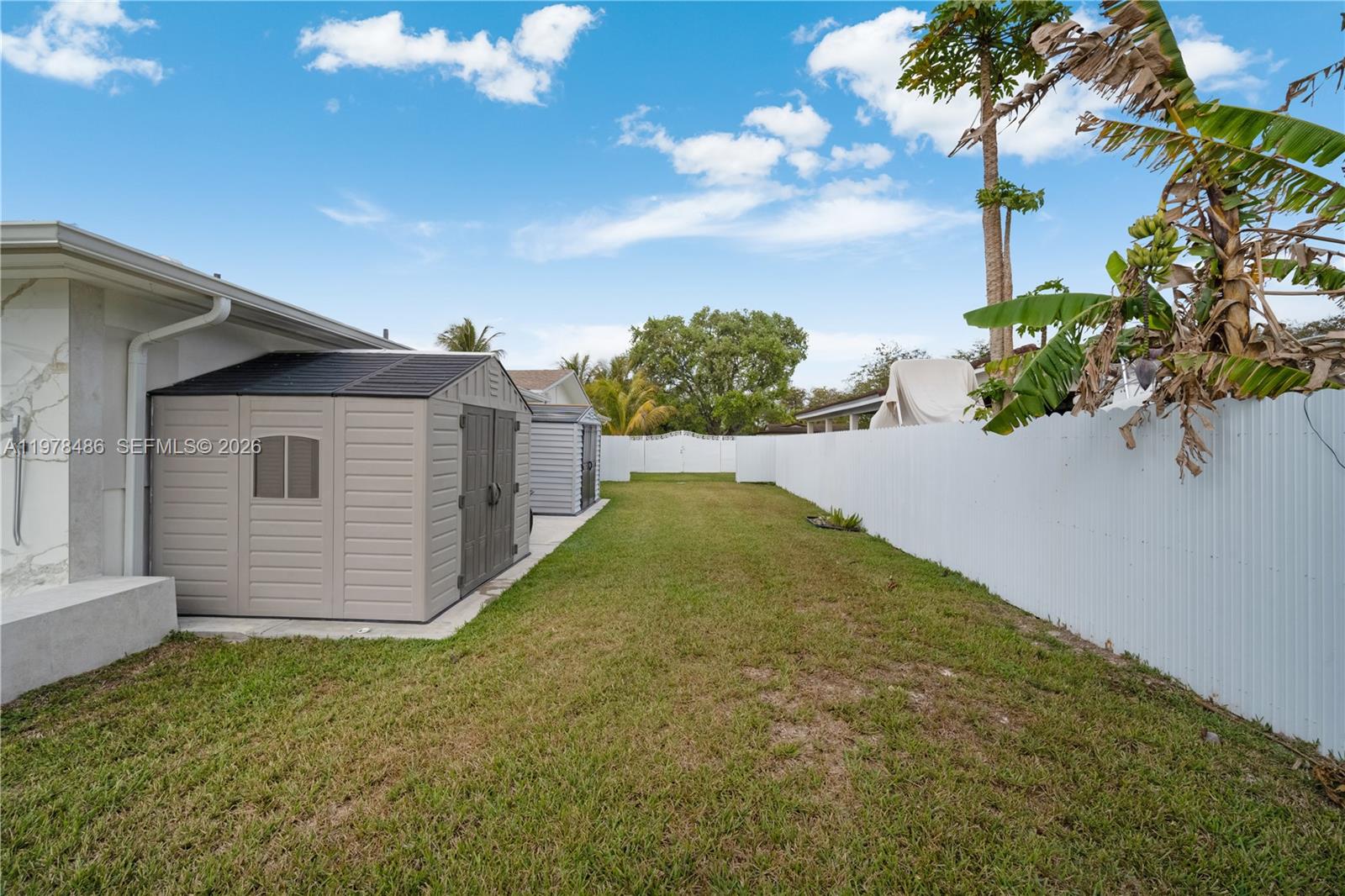 OAKLAND ACRES - Residential