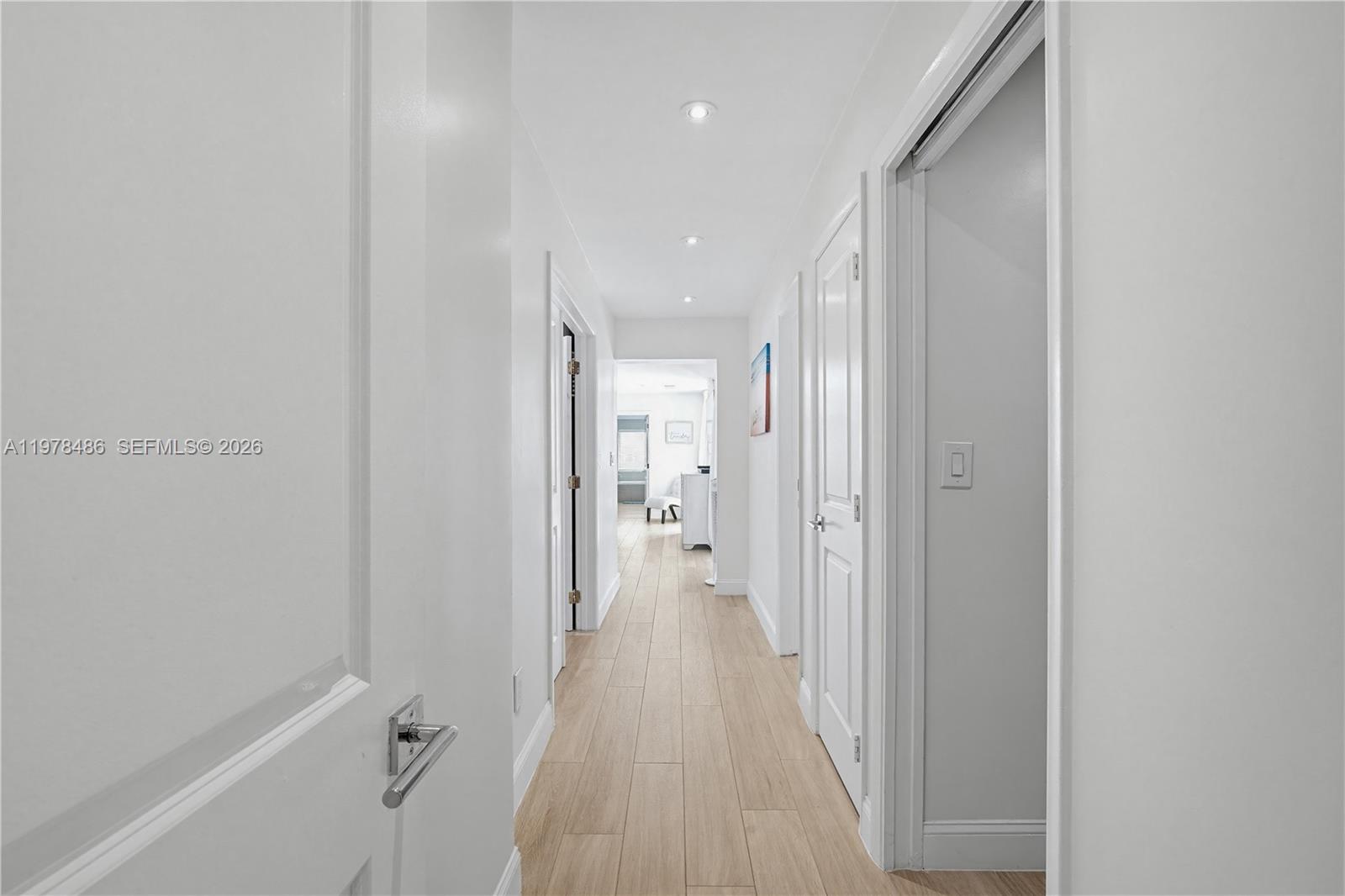 OAKLAND ACRES - Residential