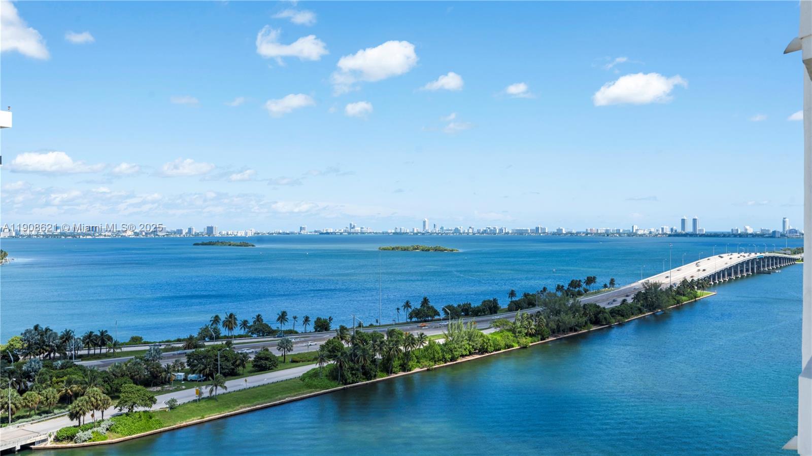 The Hamilton - Residential Lease