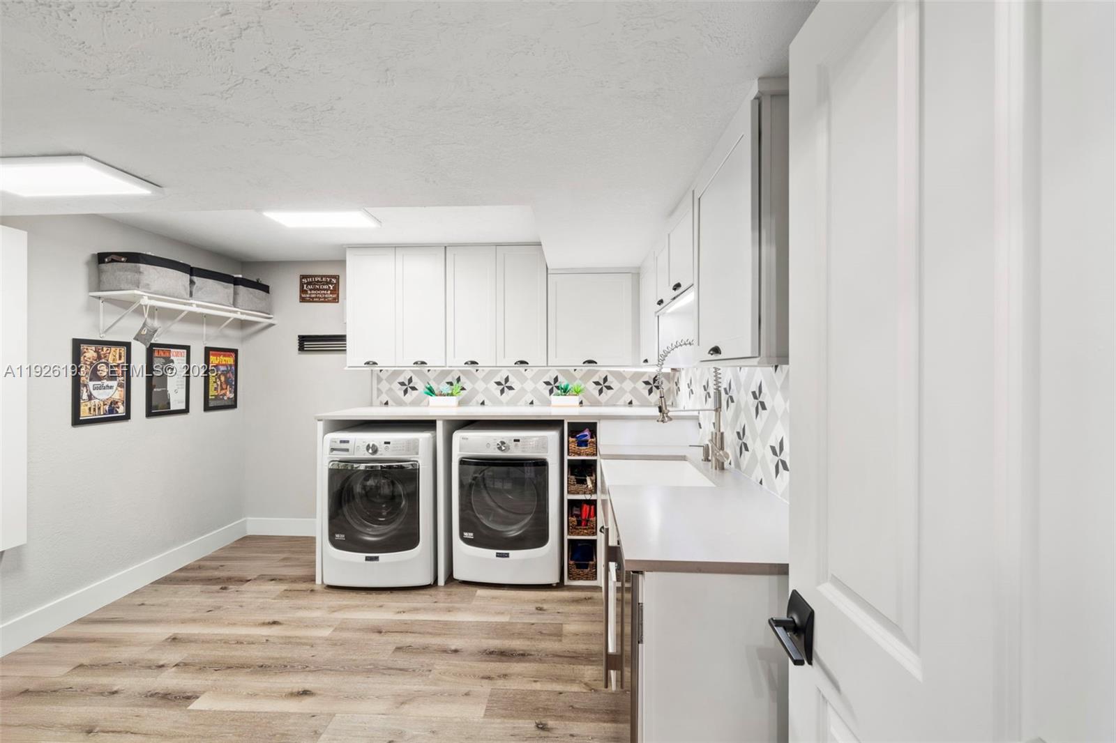 FOUR WAY LODGE ESTS 2ND A - Residential