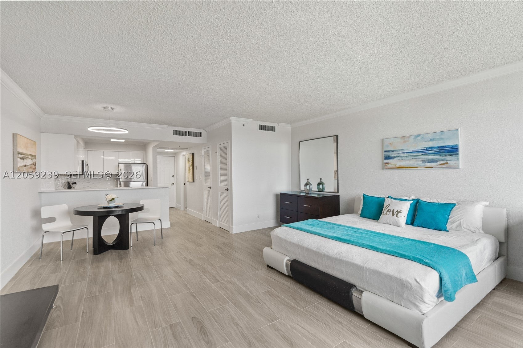 2501 S Ocean Dr 1527