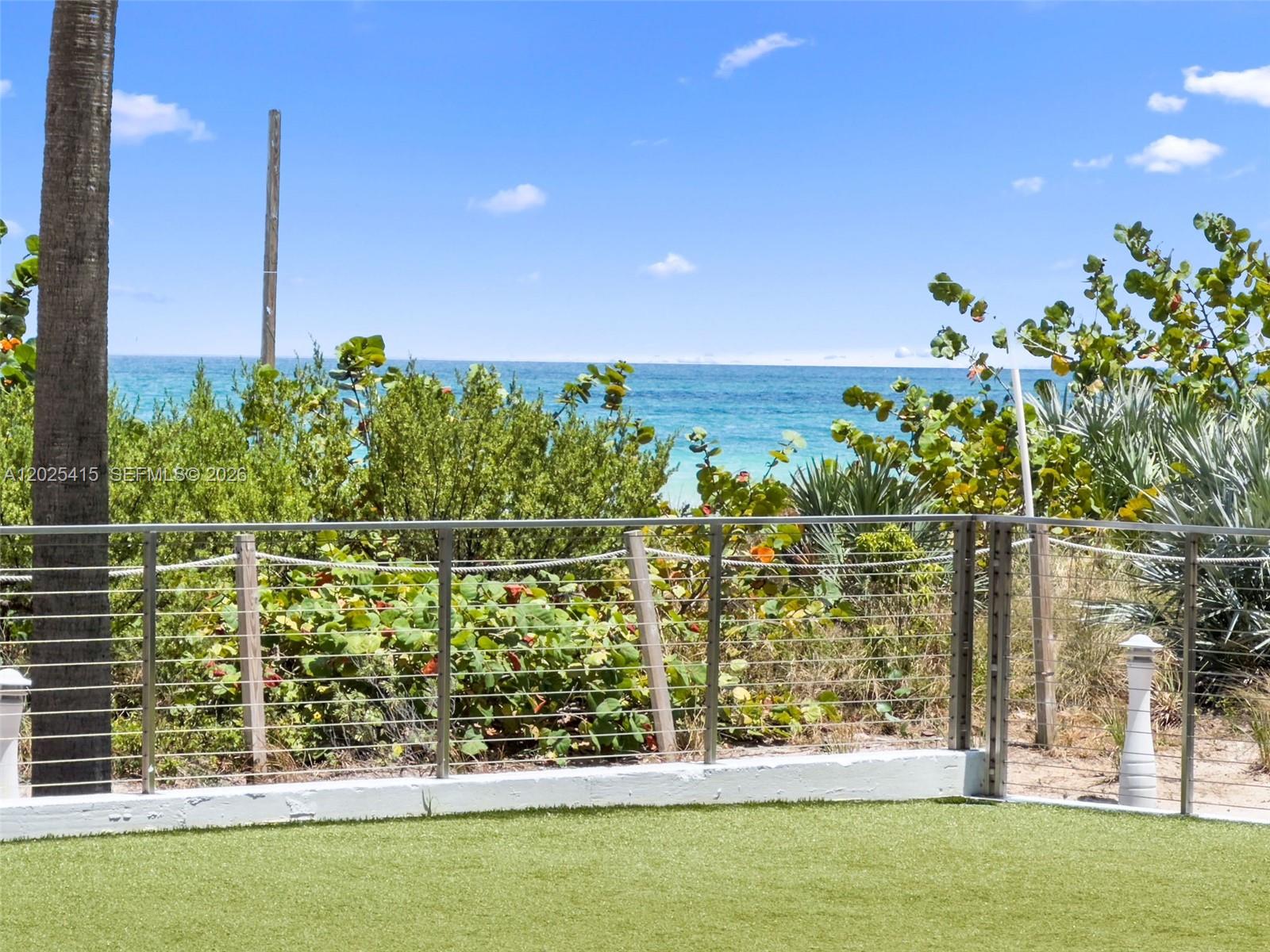 CENTRAL CARILLON BEACH - Residential