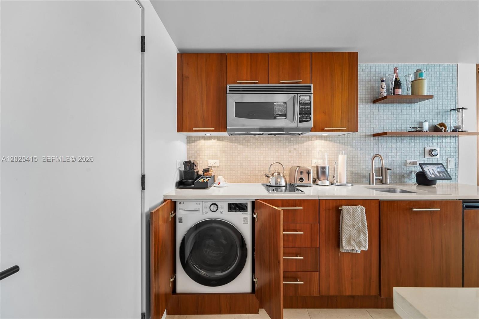 CENTRAL CARILLON BEACH - Residential