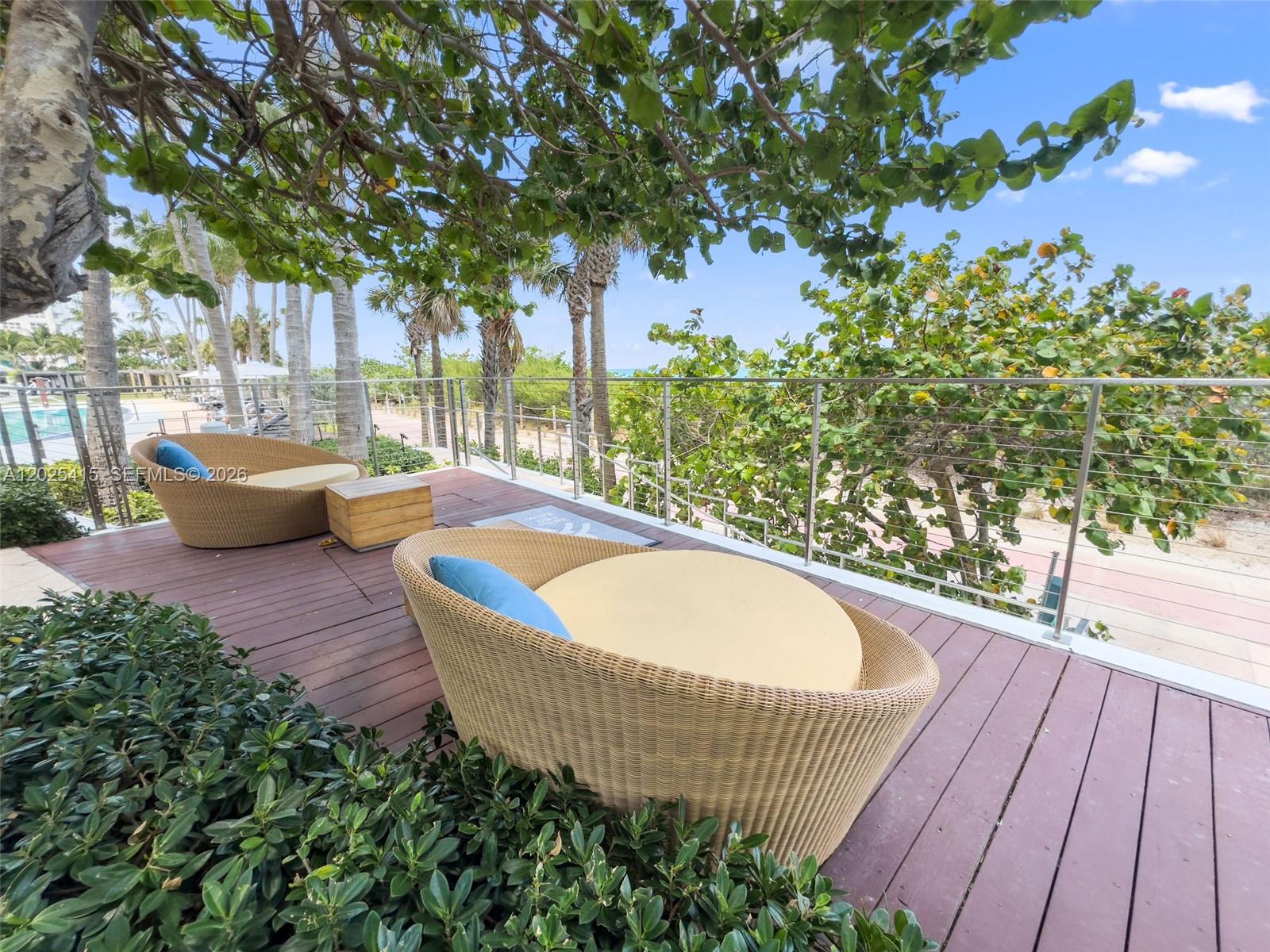 CENTRAL CARILLON BEACH - Residential