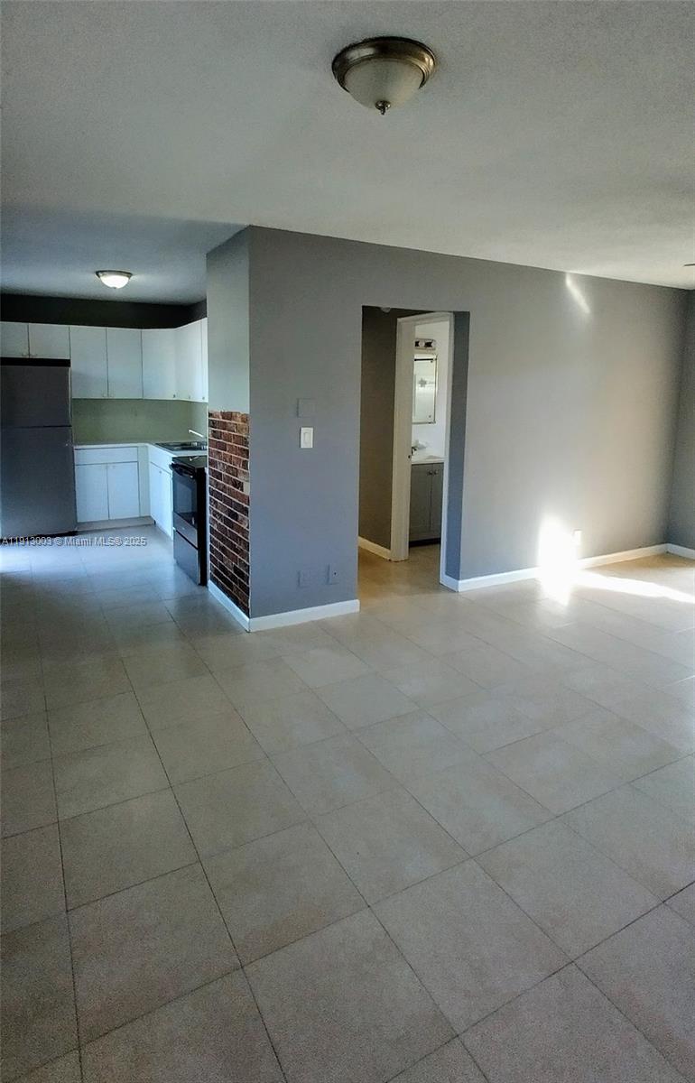 EVERGLADE LAND SALES CO - Residential Income