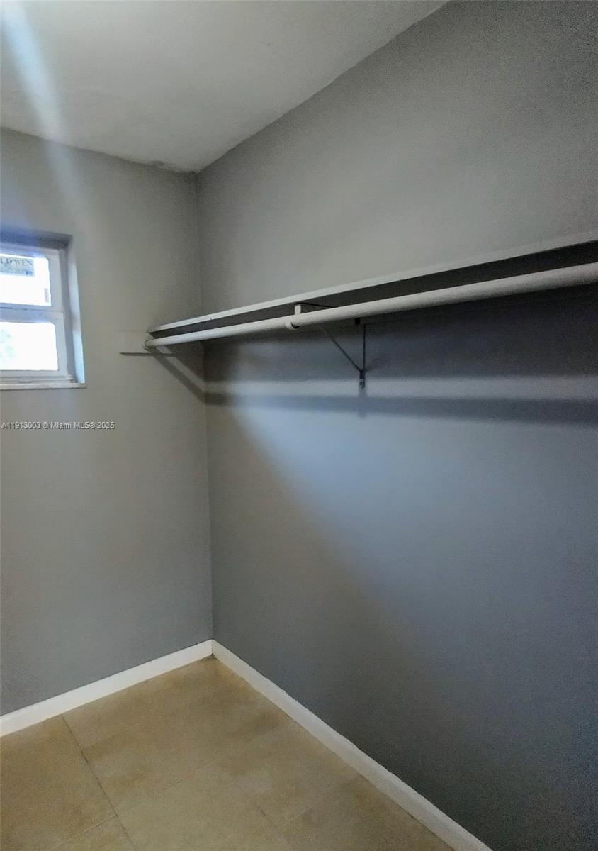 EVERGLADE LAND SALES CO - Residential Income