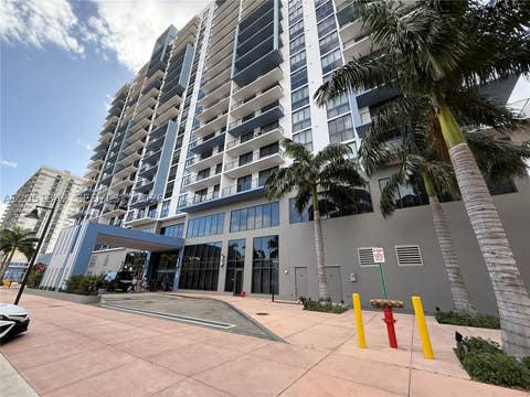 Photo of 5350 NW 84th Ave #1001, Doral, FL 33166 (MLS # A12051842)