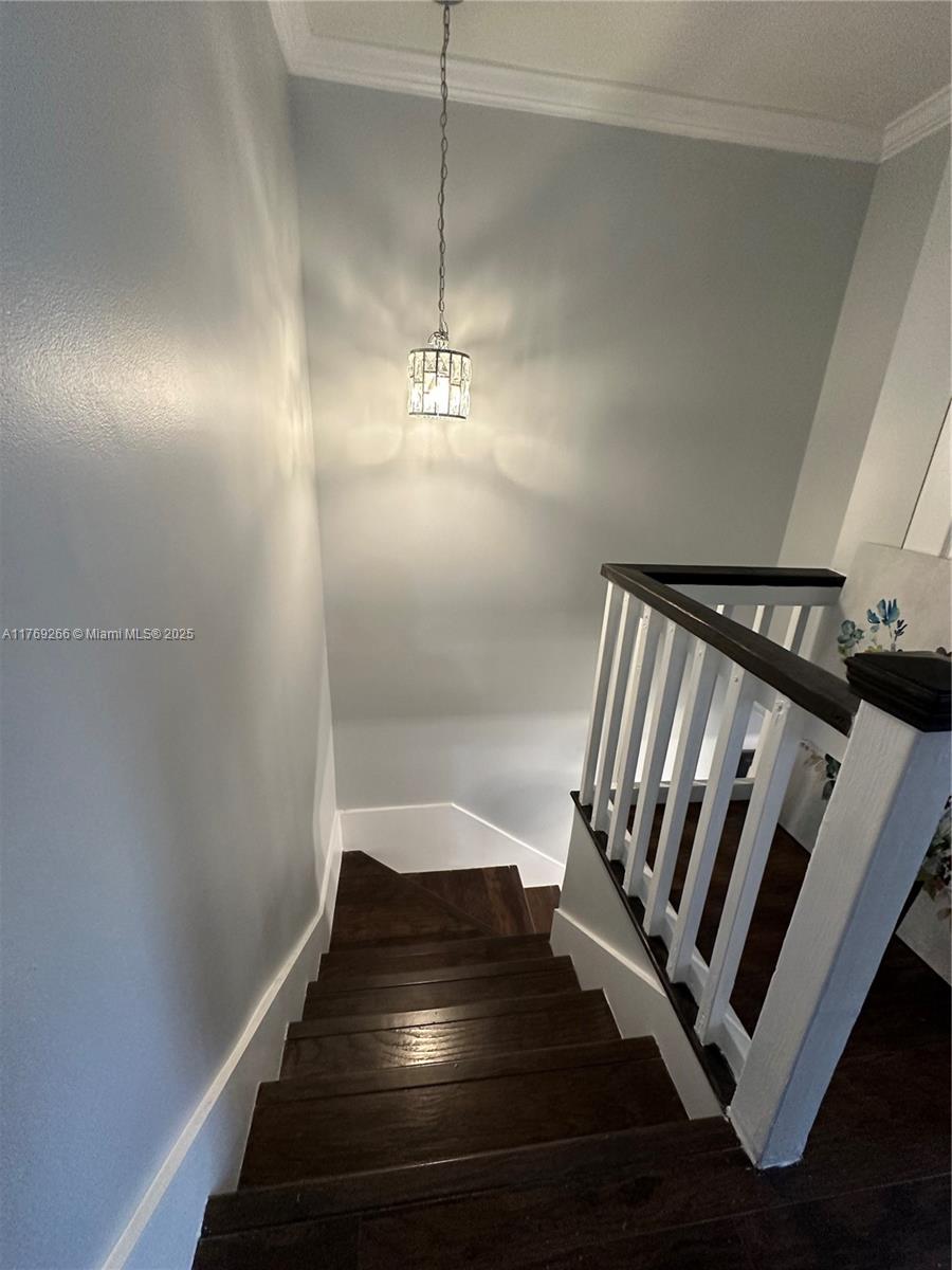 VILLAGE AT BLUE LAKE COND - Residential