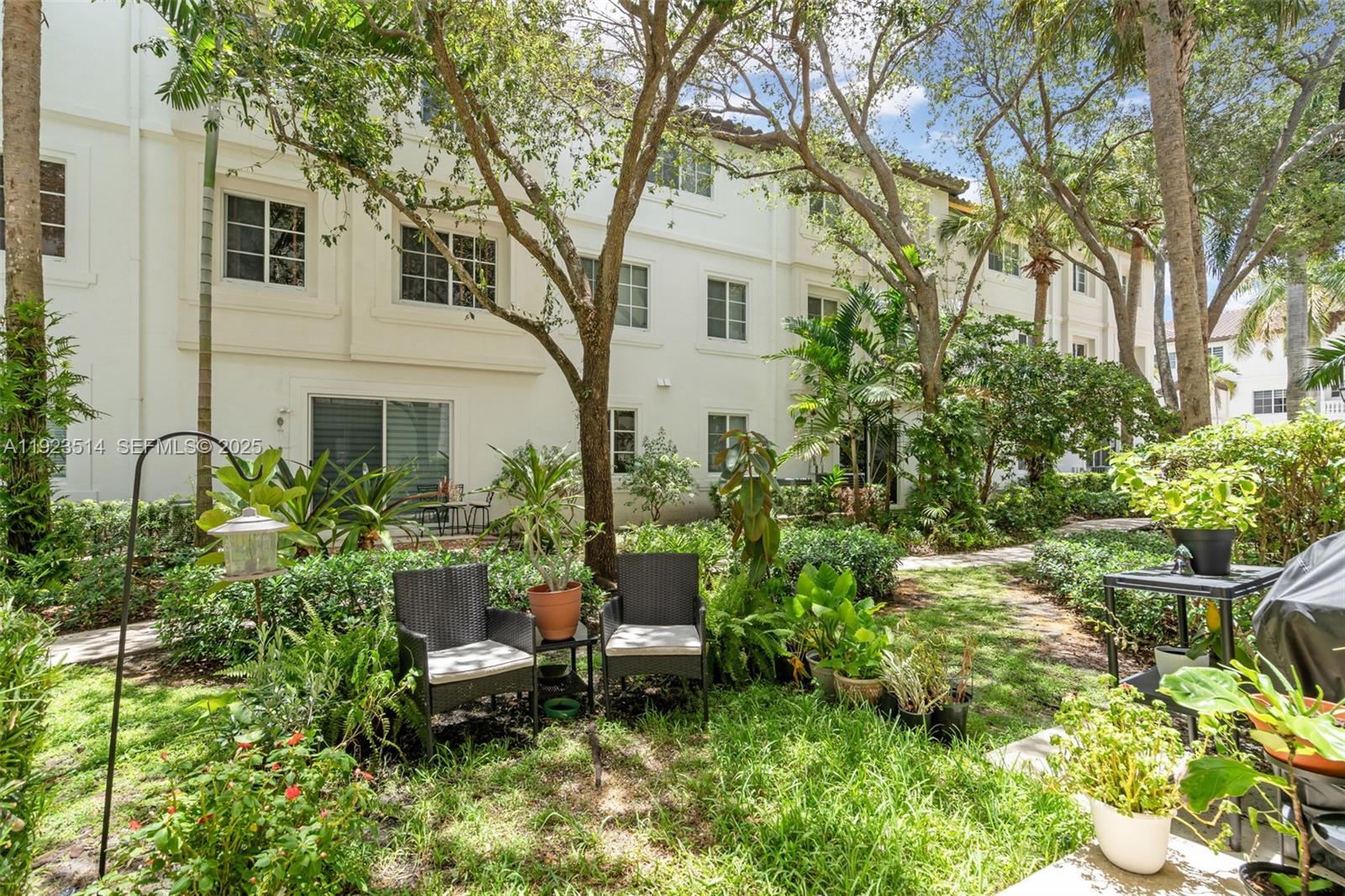 BOARDWALK AT VIZCAYA COND - Residential