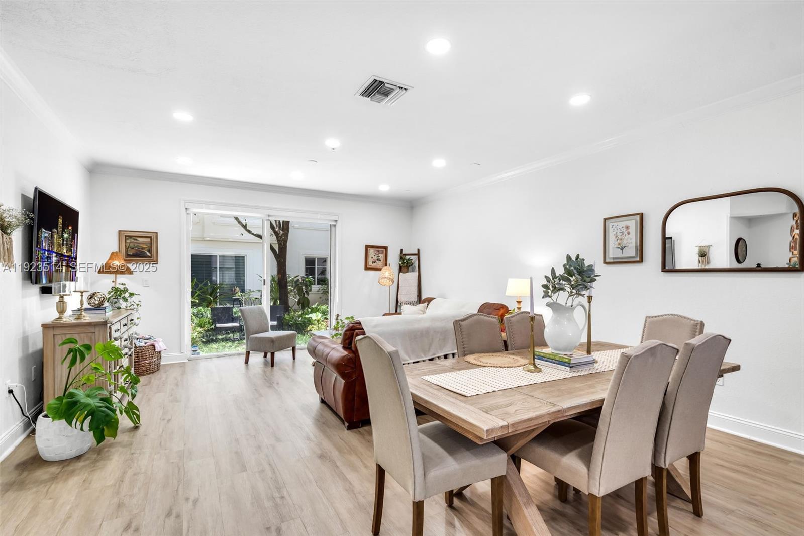 BOARDWALK AT VIZCAYA COND - Residential