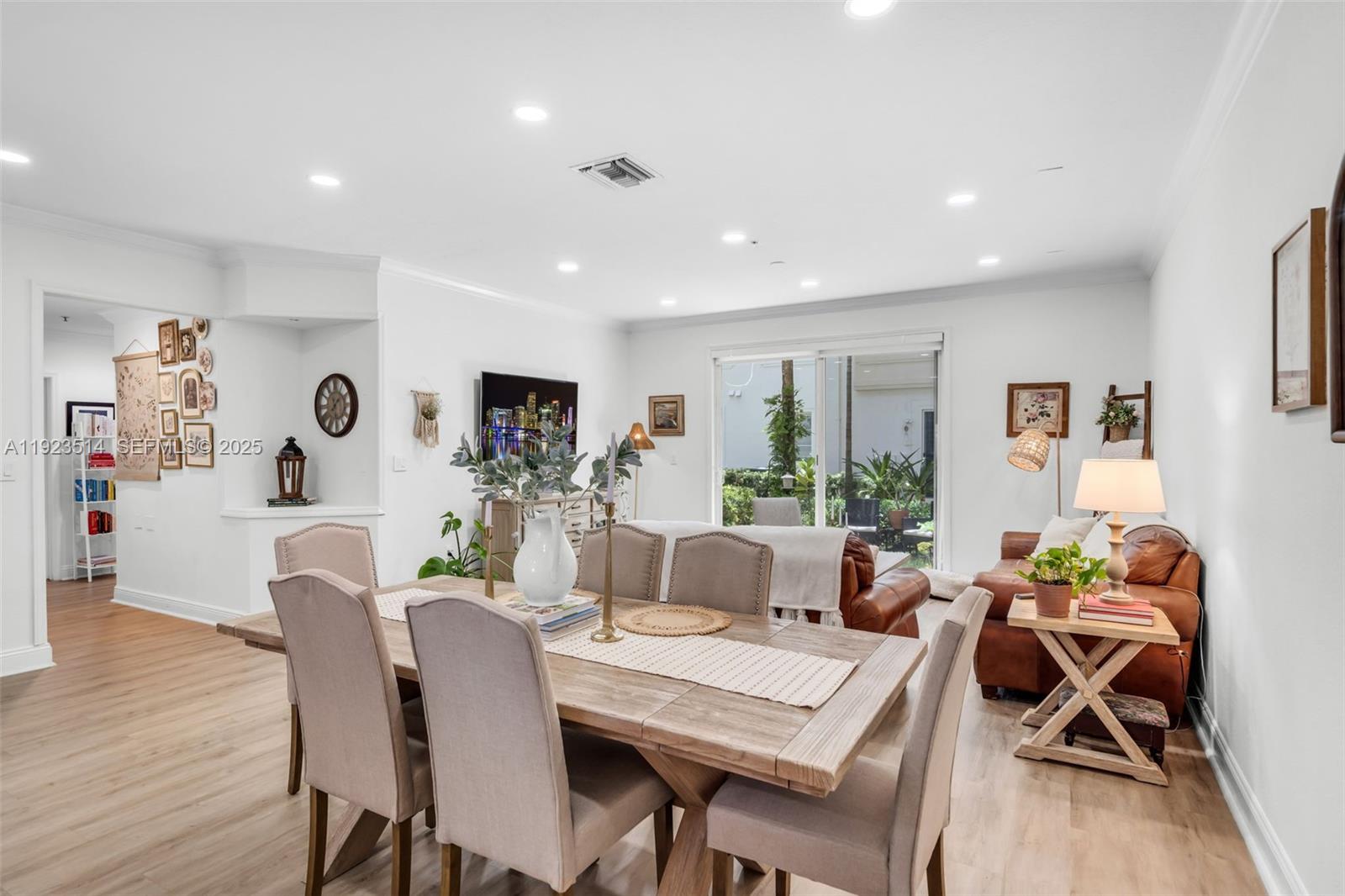 BOARDWALK AT VIZCAYA COND - Residential