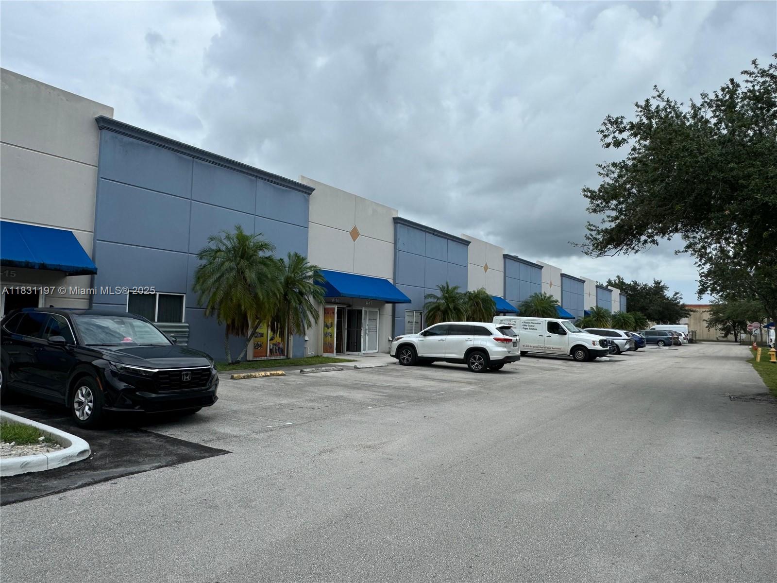 4980 NW 165th St A21