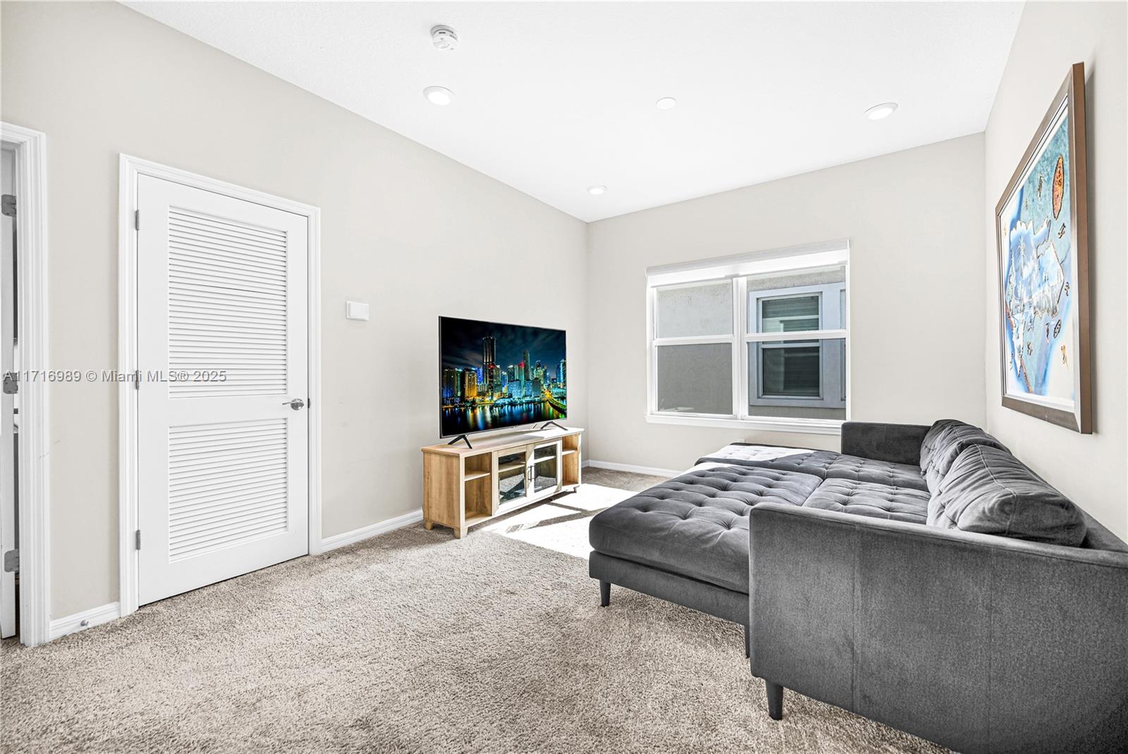 PARKVIEW AT HILLCRES - Residential