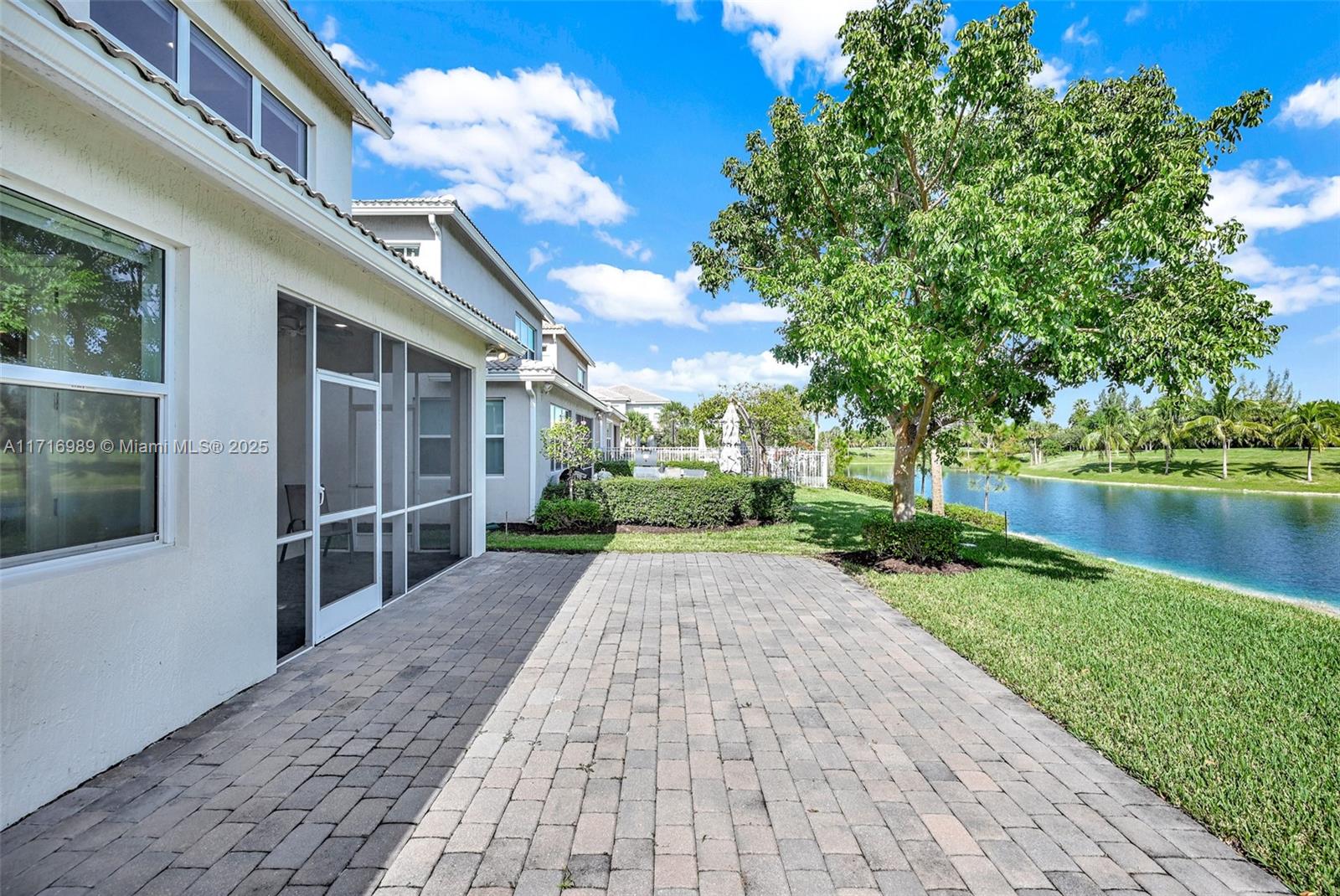 PARKVIEW AT HILLCRES - Residential