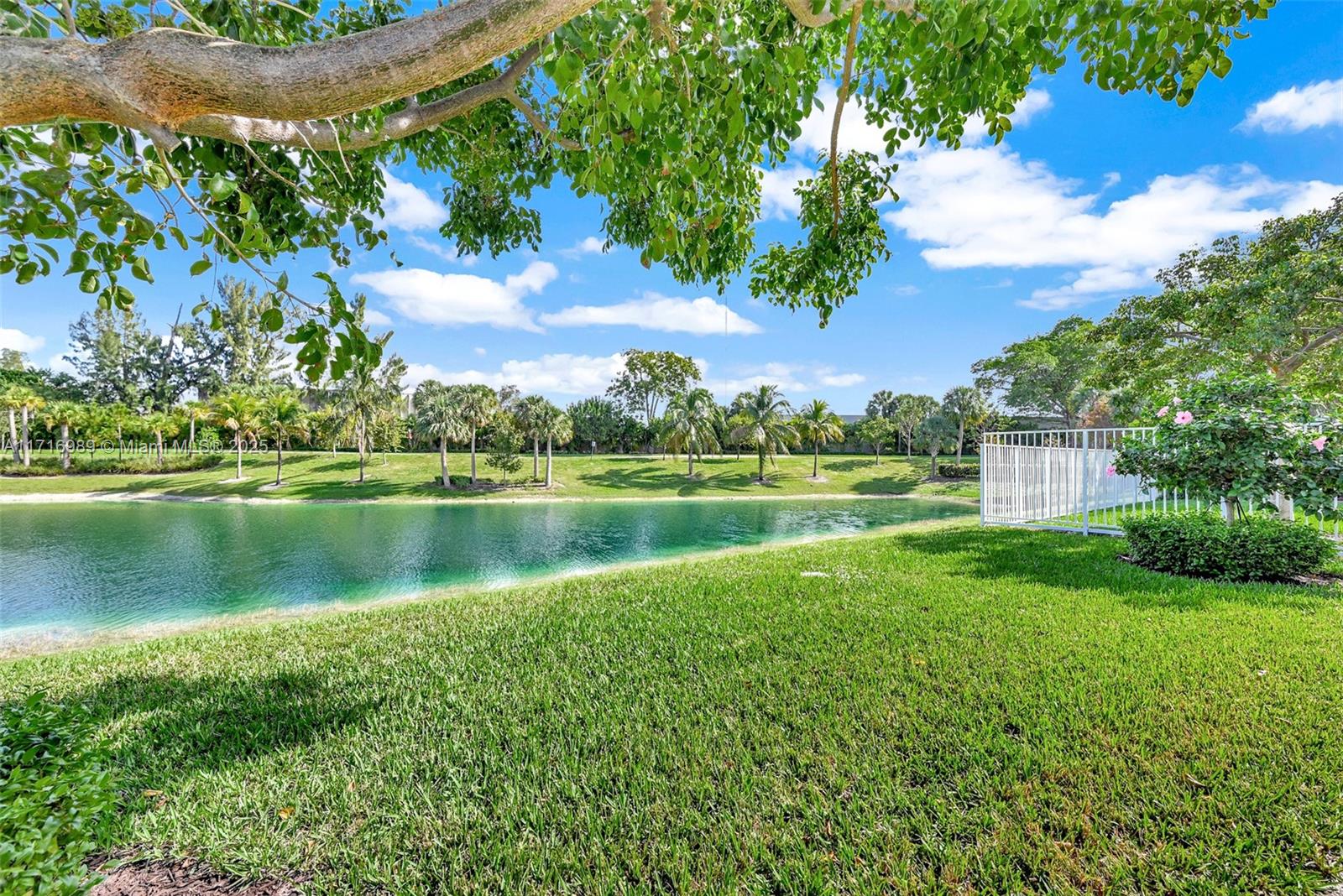 PARKVIEW AT HILLCRES - Residential