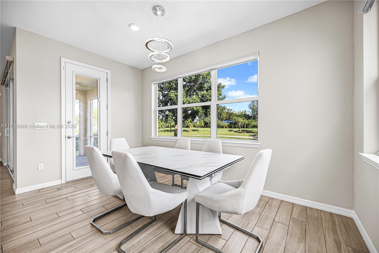 PARKVIEW AT HILLCRES - Residential