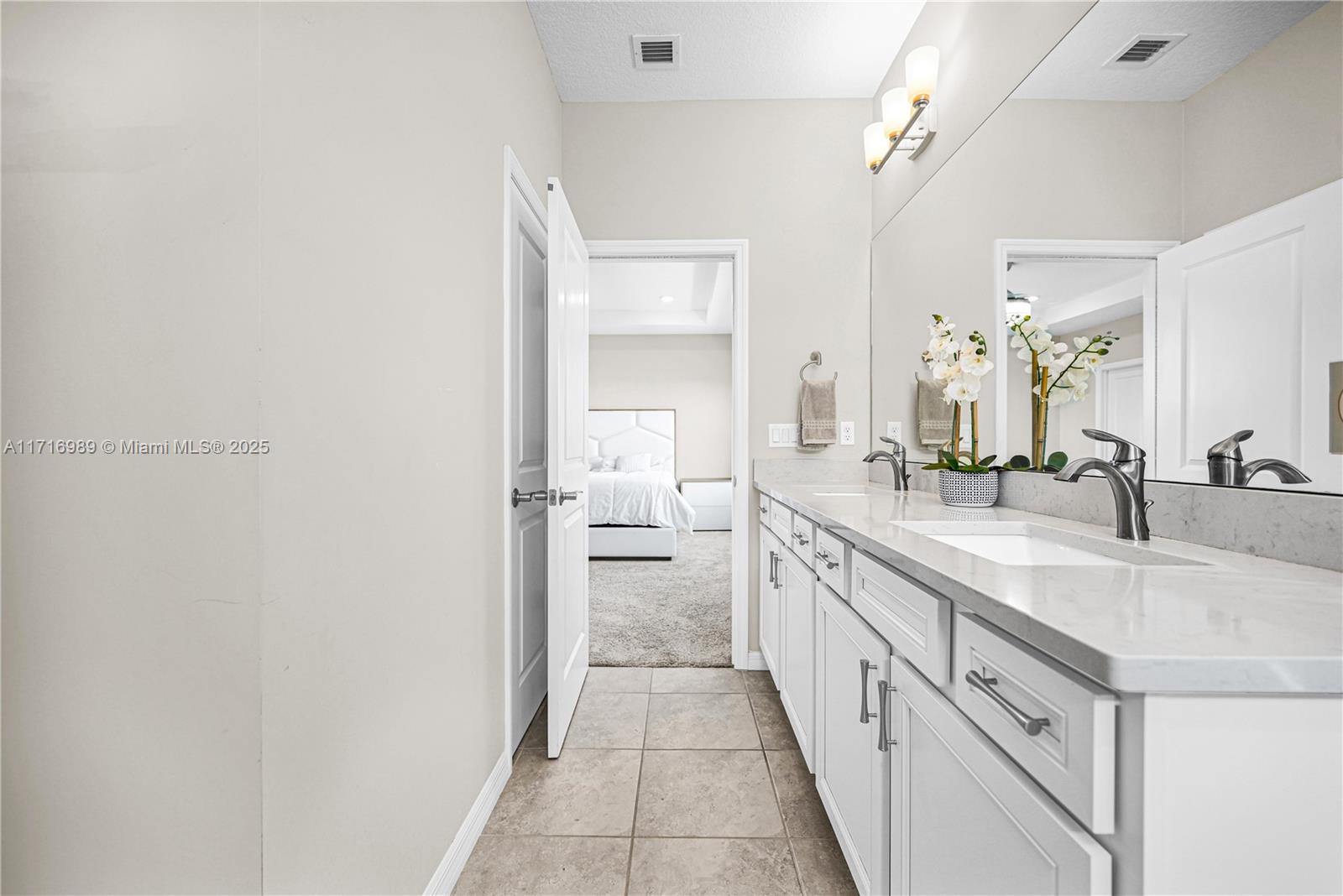 PARKVIEW AT HILLCRES - Residential
