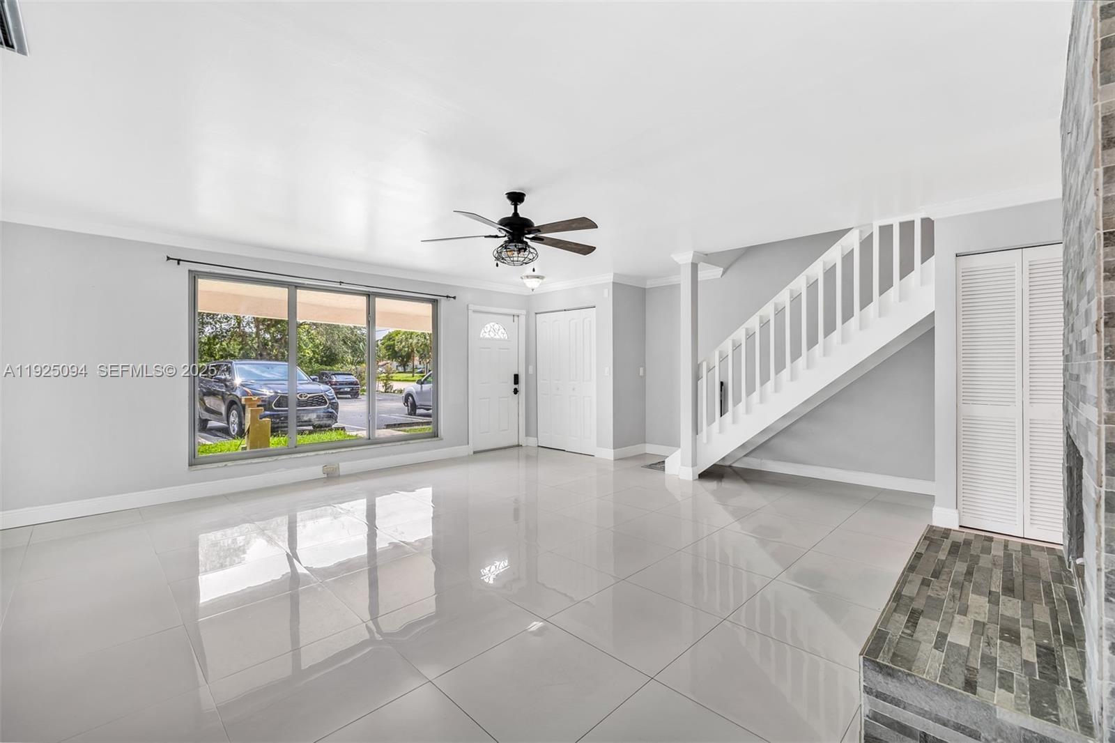 DEER RUN SPRINGS III COND - Residential Lease