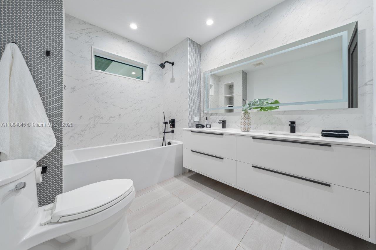 SAN SOUCI ESTATES - Residential