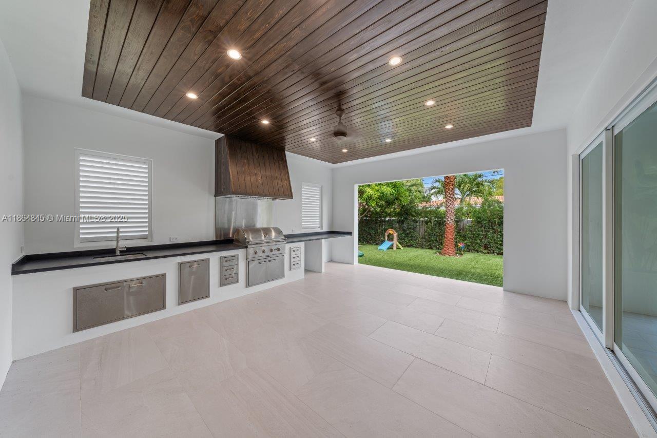 SAN SOUCI ESTATES - Residential