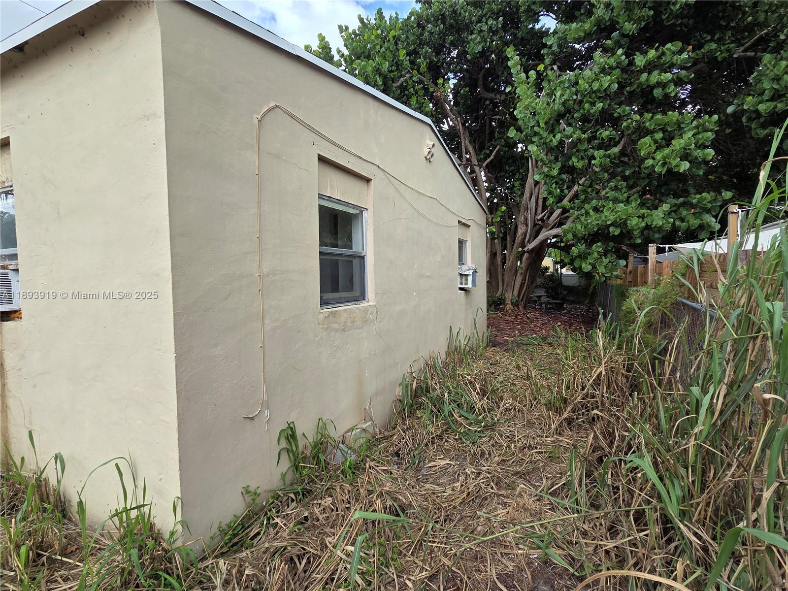 SUNNYSIDE ESTATES - Residential