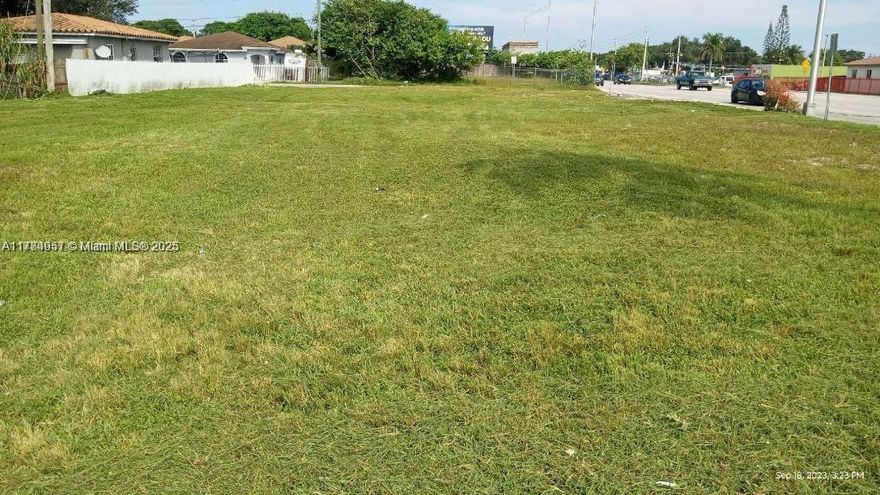 larger than property records at 17,156 sq ft cleared vacant lot for LEASE on NW 79th St. Lowest price lot on the market. THIS IS A LEASE PRICE for vacant land. OVERNIGHT PARKING IS ALLOWED WITH AN INSTALLATION OF A SIMPLE FENCE.
