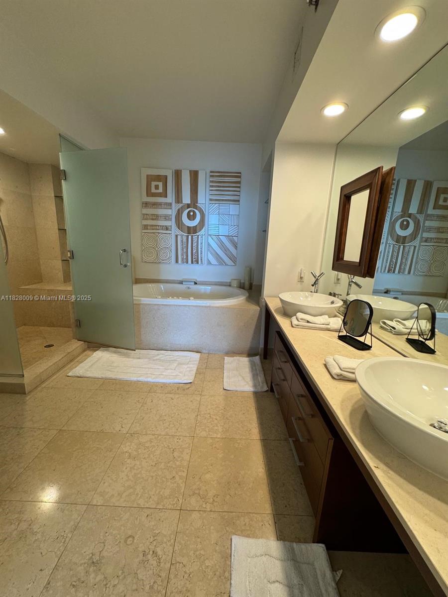 450 Alton Rd 3505