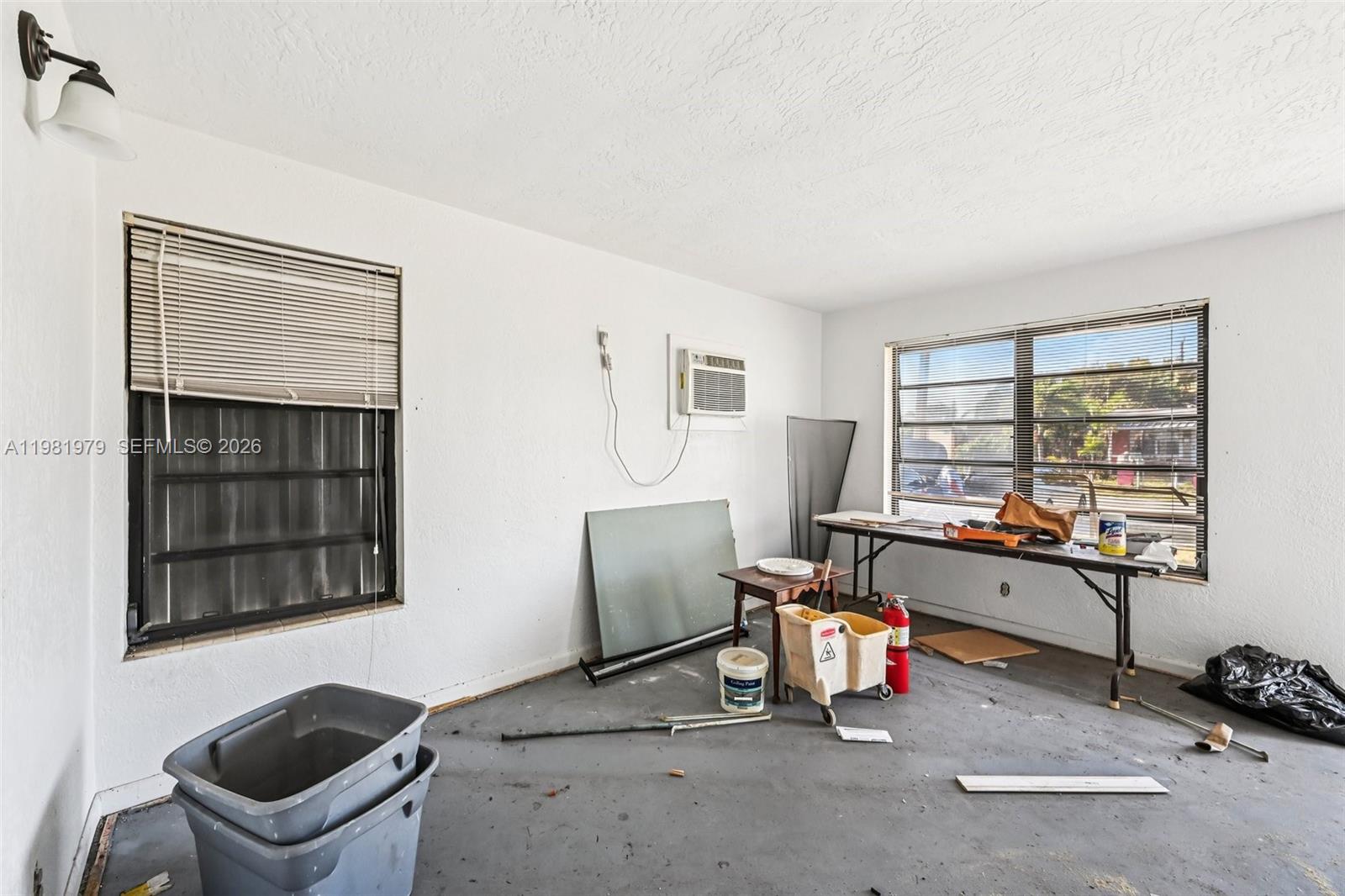 ROOSEVELT ESTATES - Residential