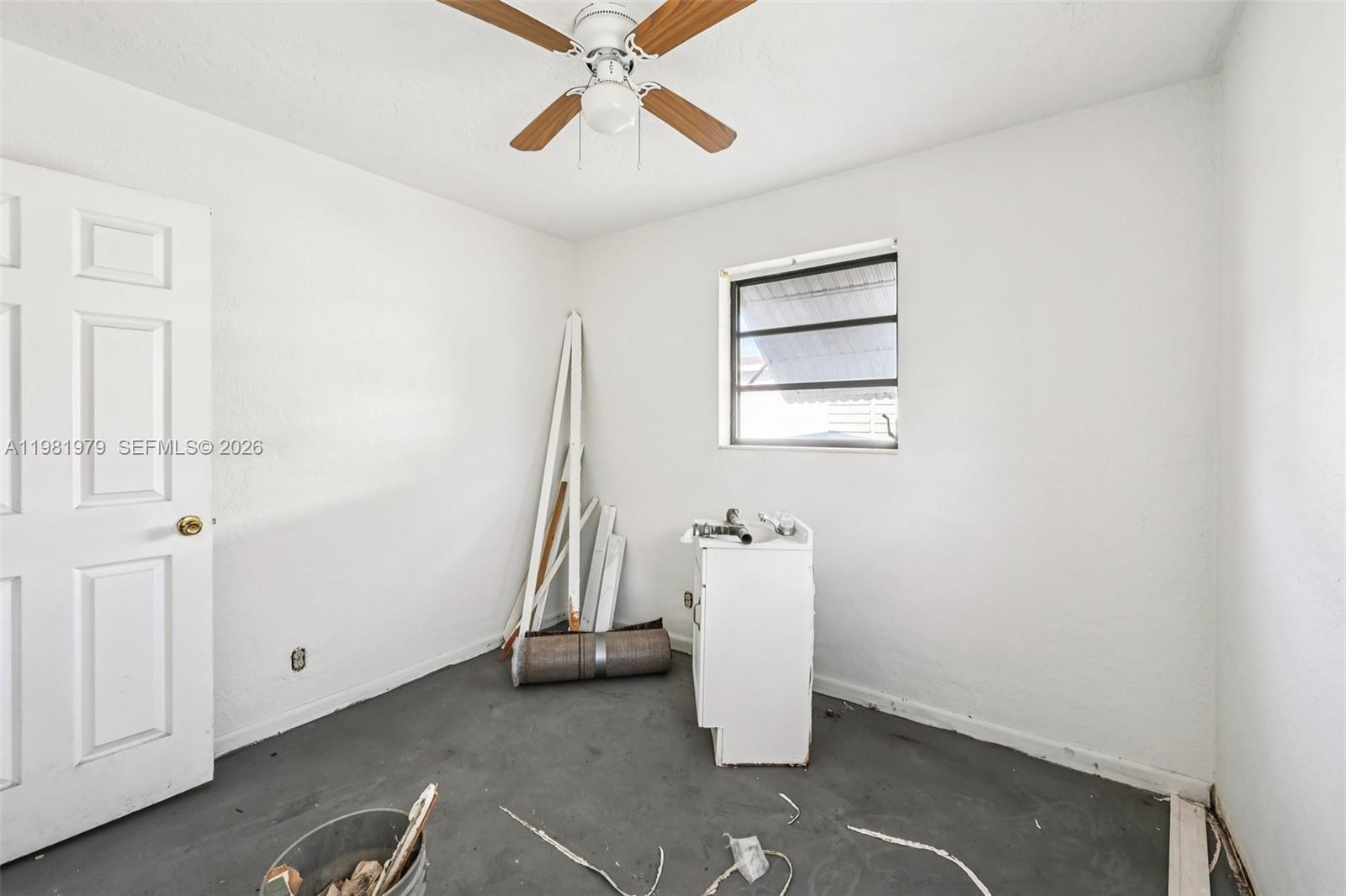 ROOSEVELT ESTATES - Residential